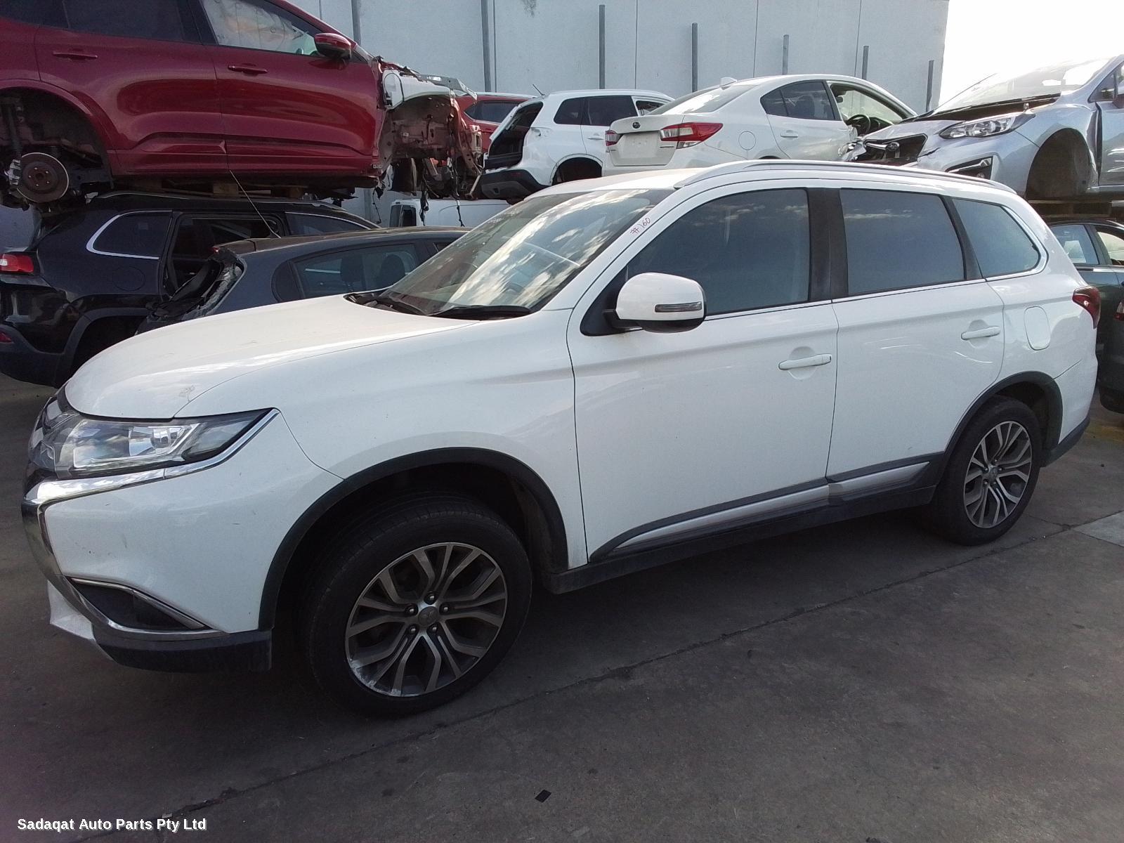 Mitsubishi Outlander Right Door Mirror