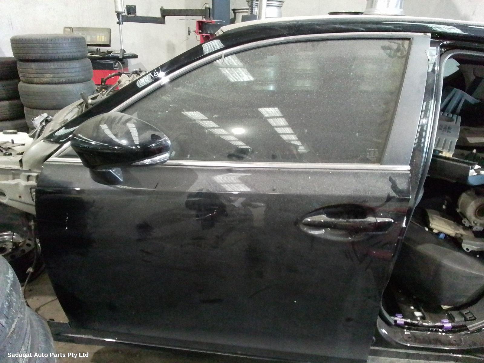 Lexus Ct200h Washer Bottle