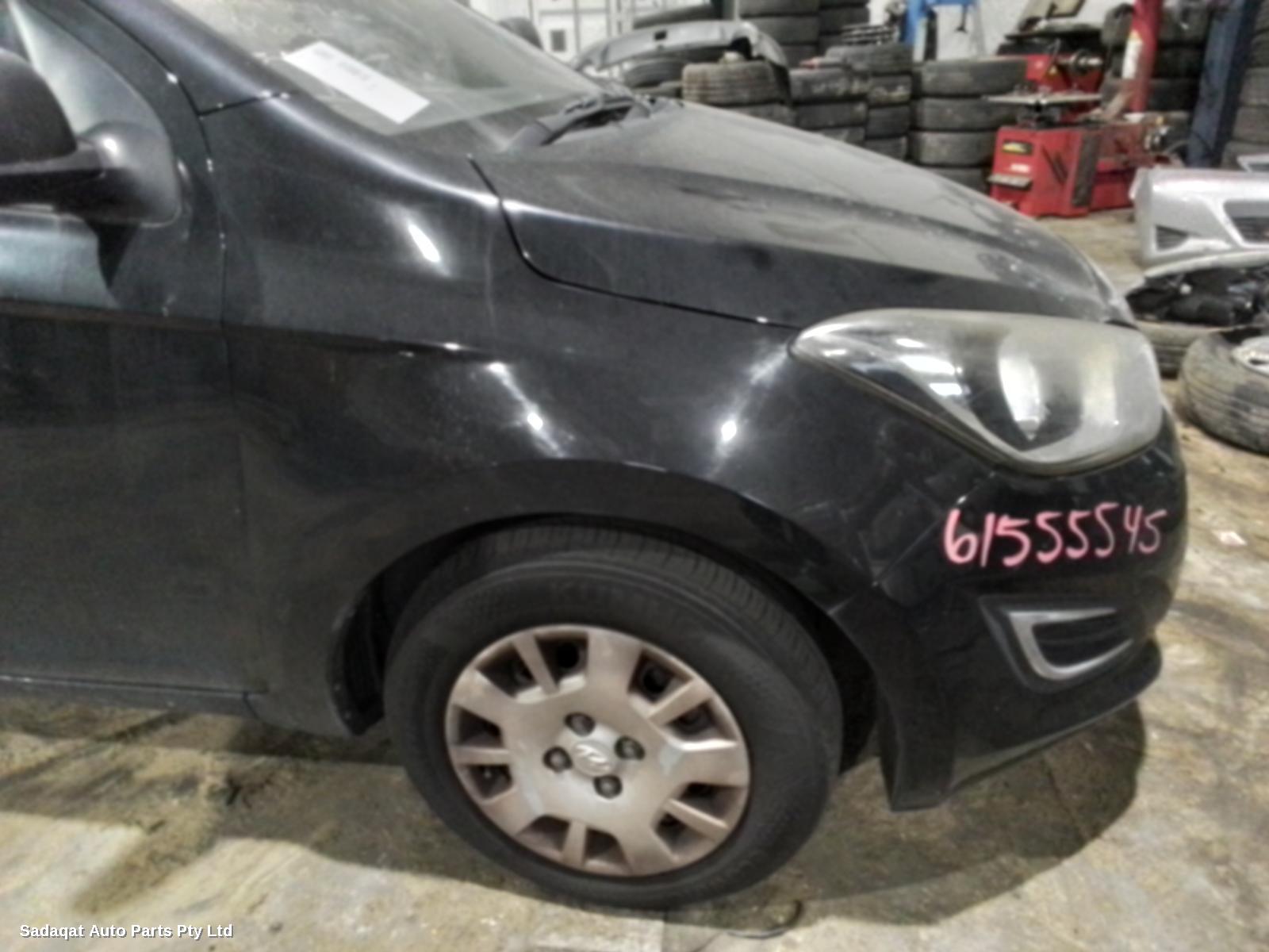 Hyundai I20 Bonnet Hinge/strut