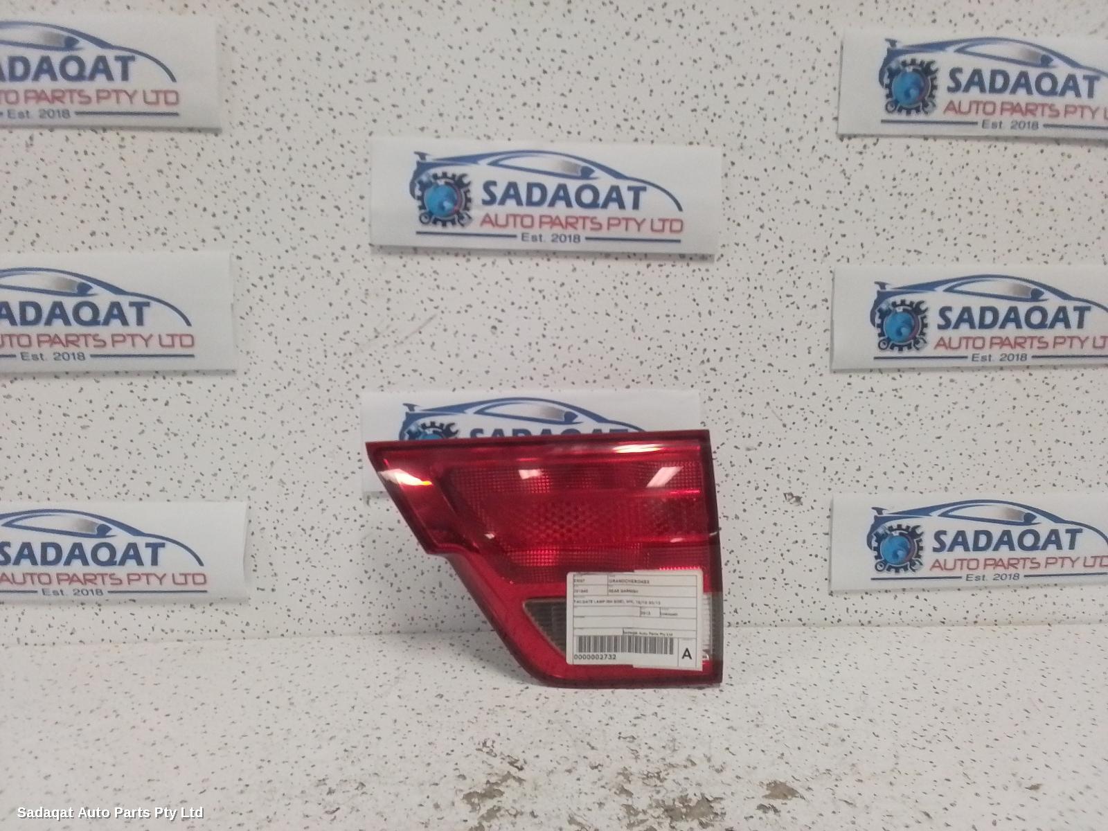 Jeep Grandcherokee Rear Garnish