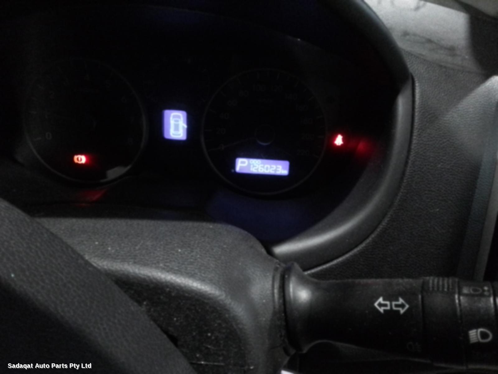 Hyundai I20 Bonnet Hinge/strut