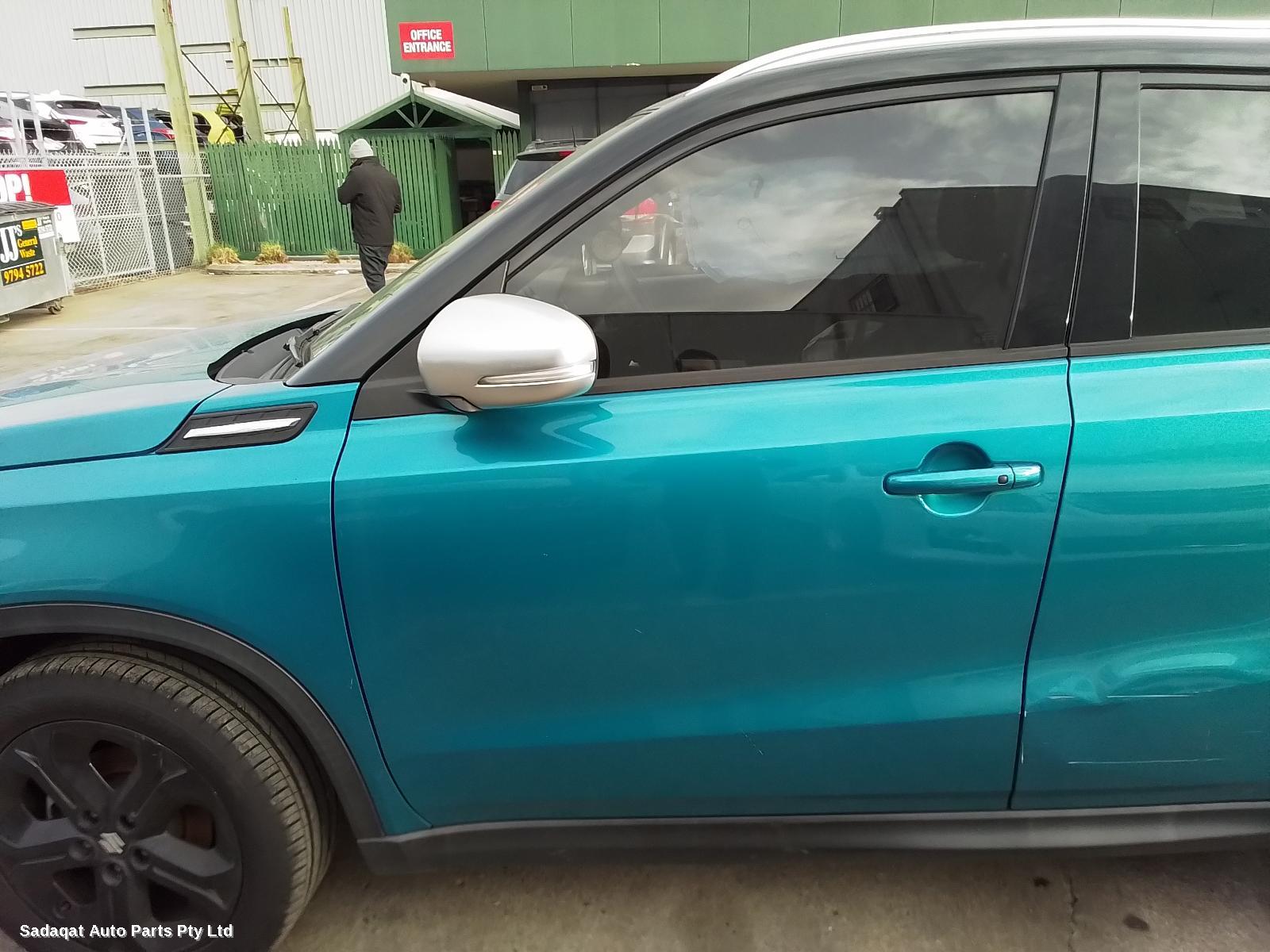 Suzuki Vitara Washer Bottle