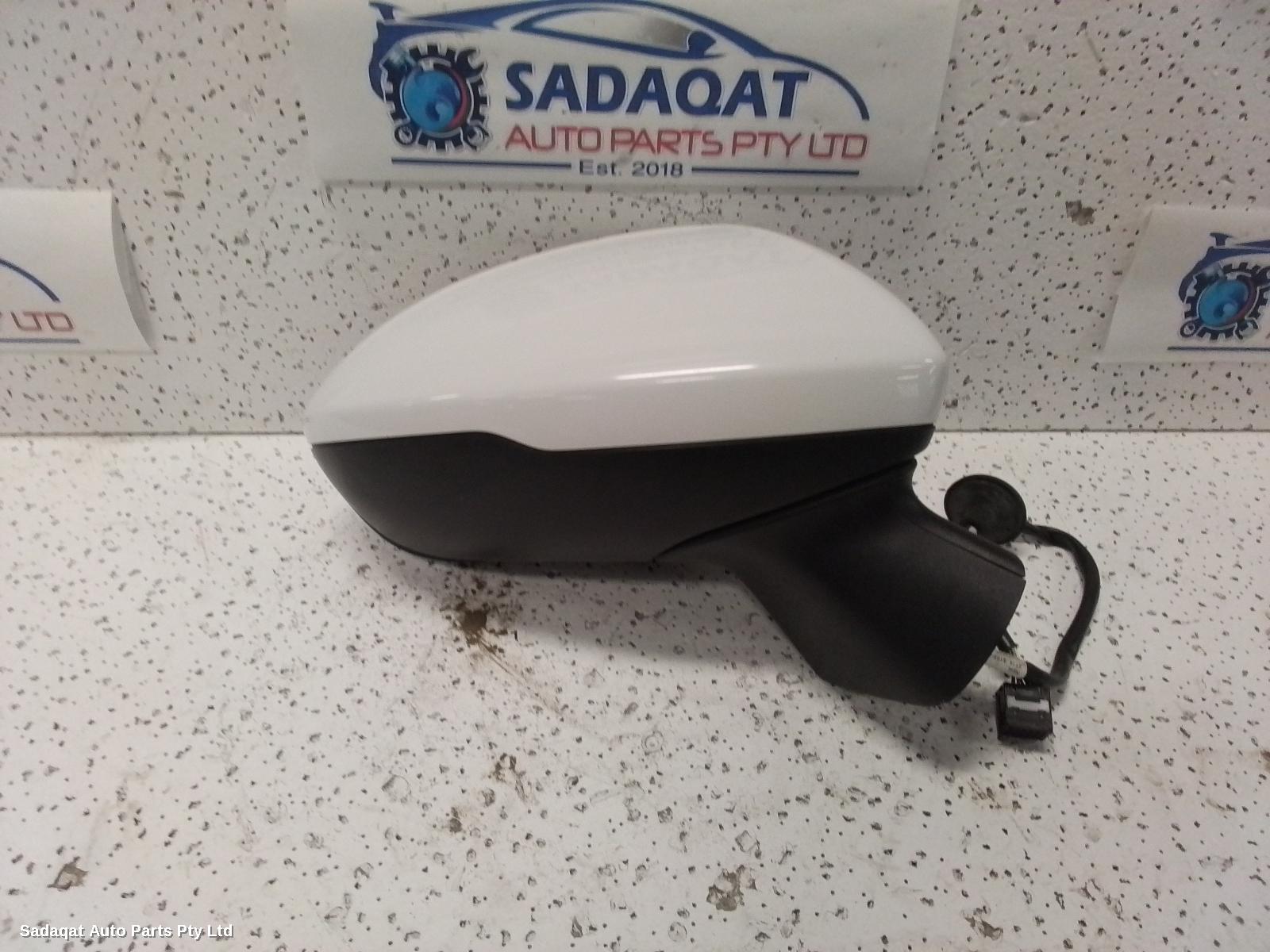 Holden Astra Right Door Mirror