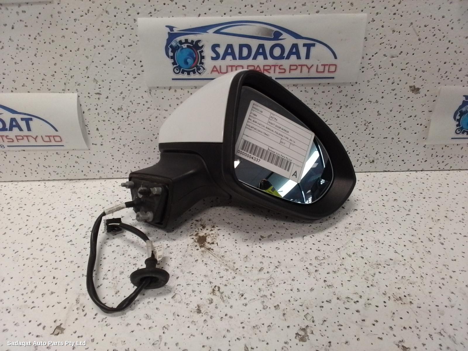 Holden Astra Right Door Mirror