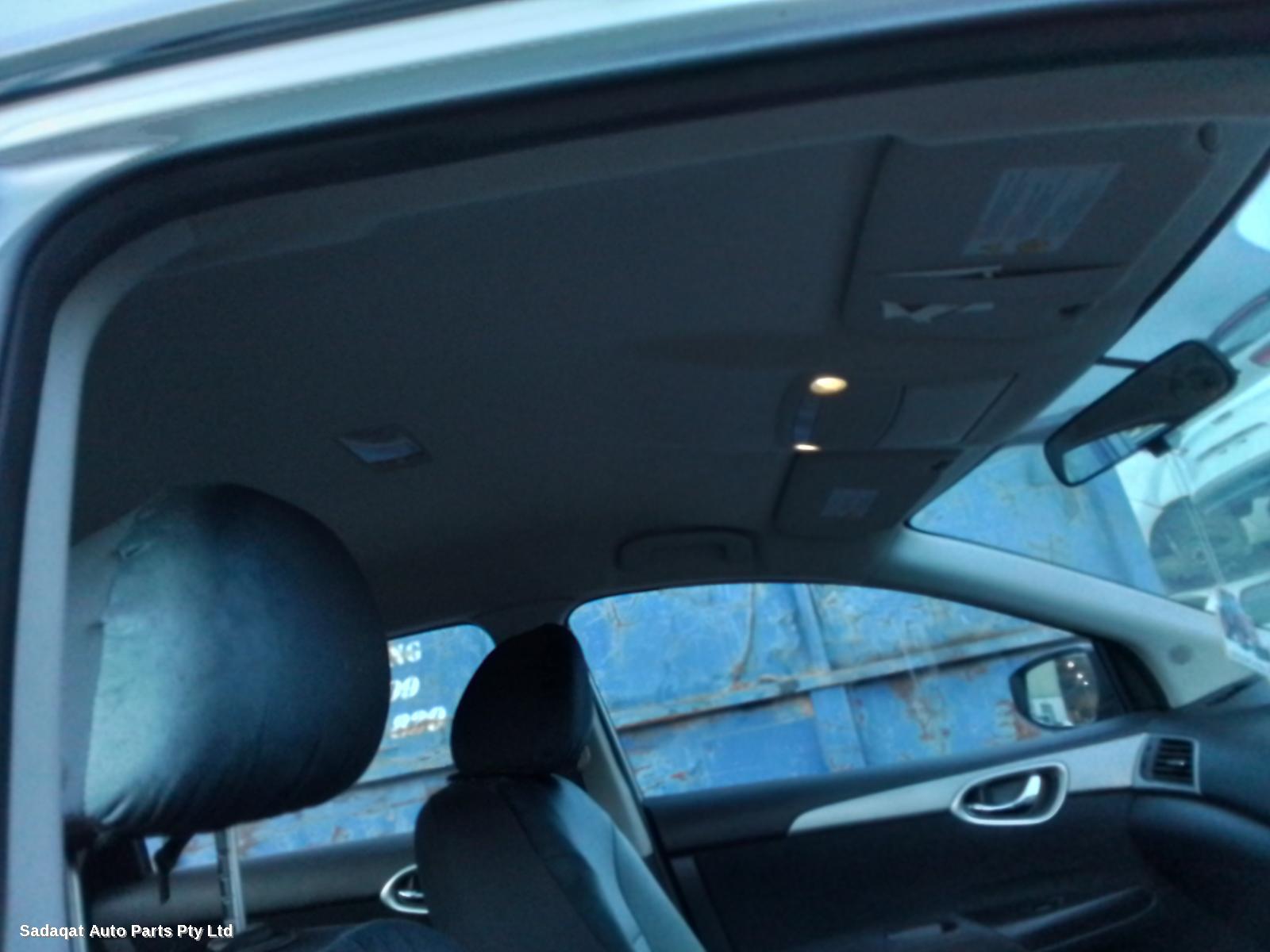 Nissan Pulsar Radiator Support