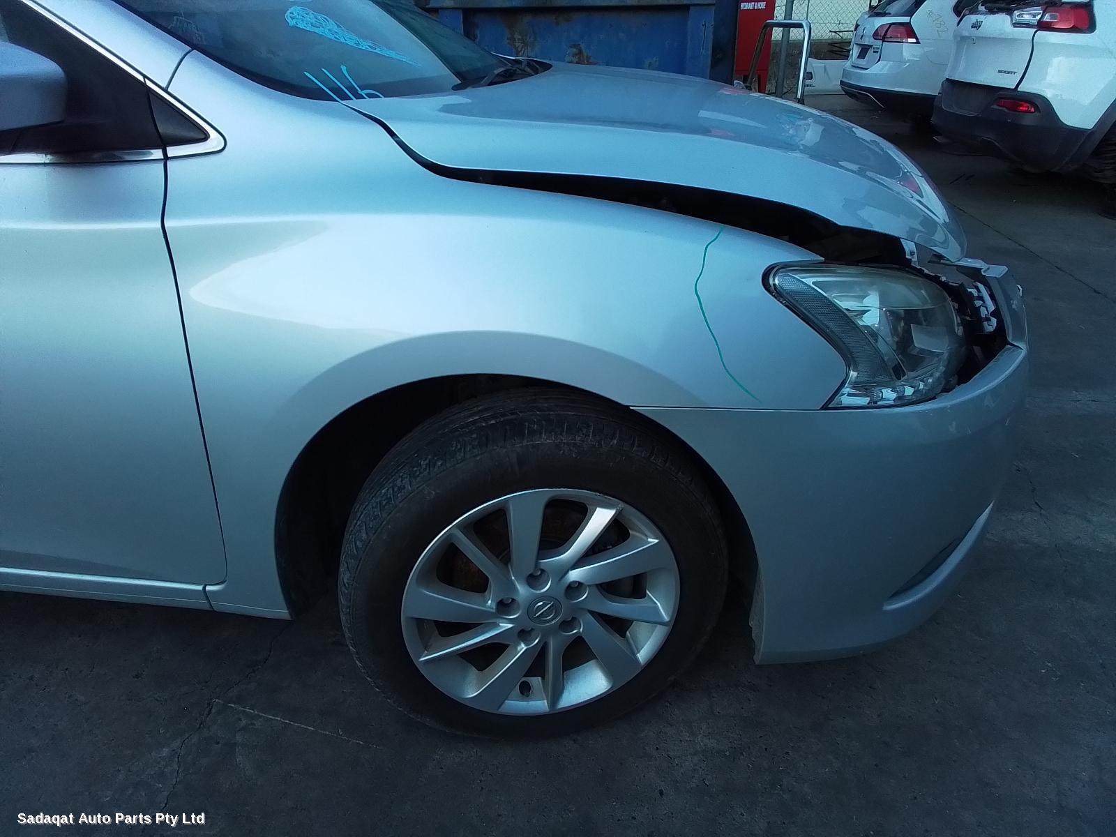 Nissan Pulsar Radiator Support