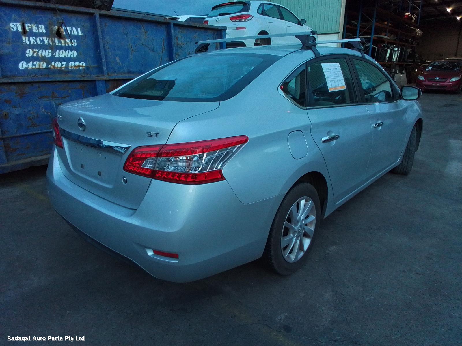 Nissan Pulsar Radiator Support