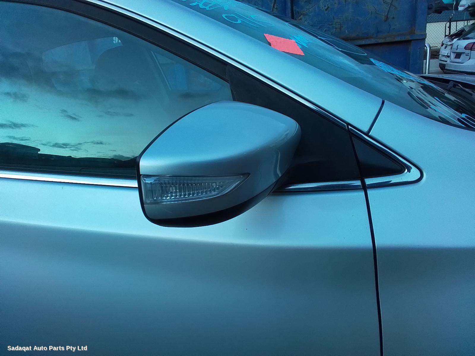 Nissan Pulsar Radiator Support