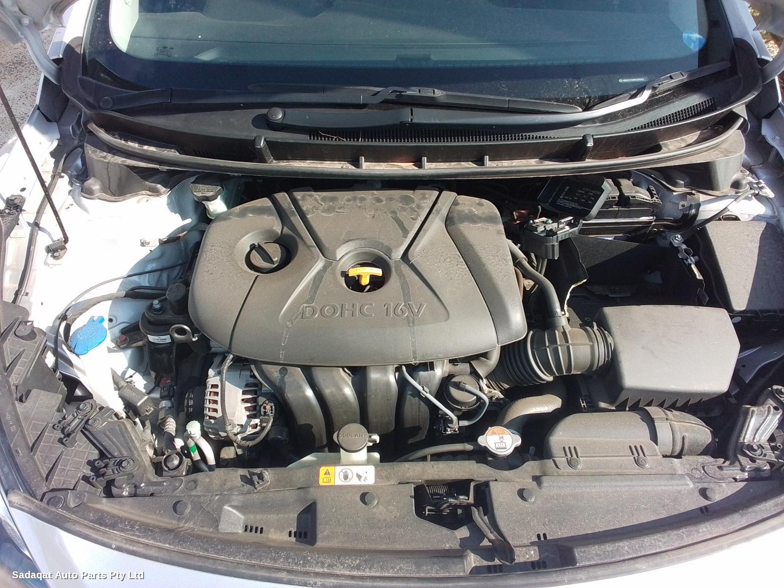 Hyundai I30 Bonnet Lock/support