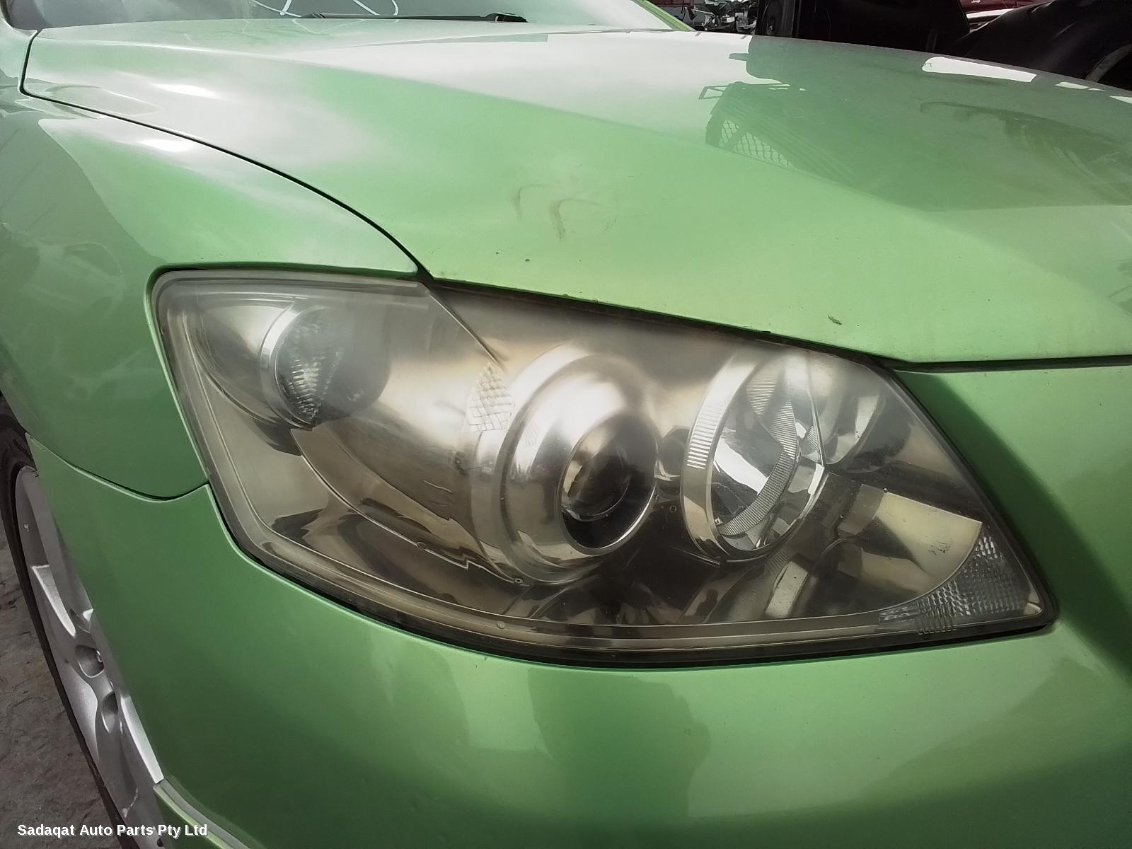 Toyota Aurion Left Guard