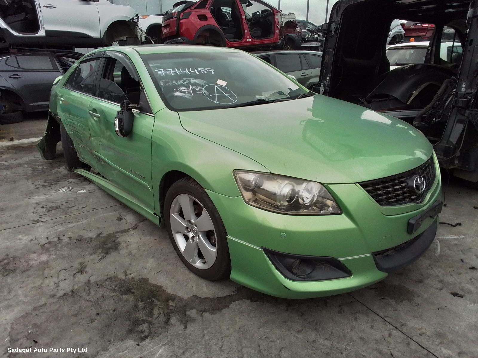 Toyota Aurion Left Guard