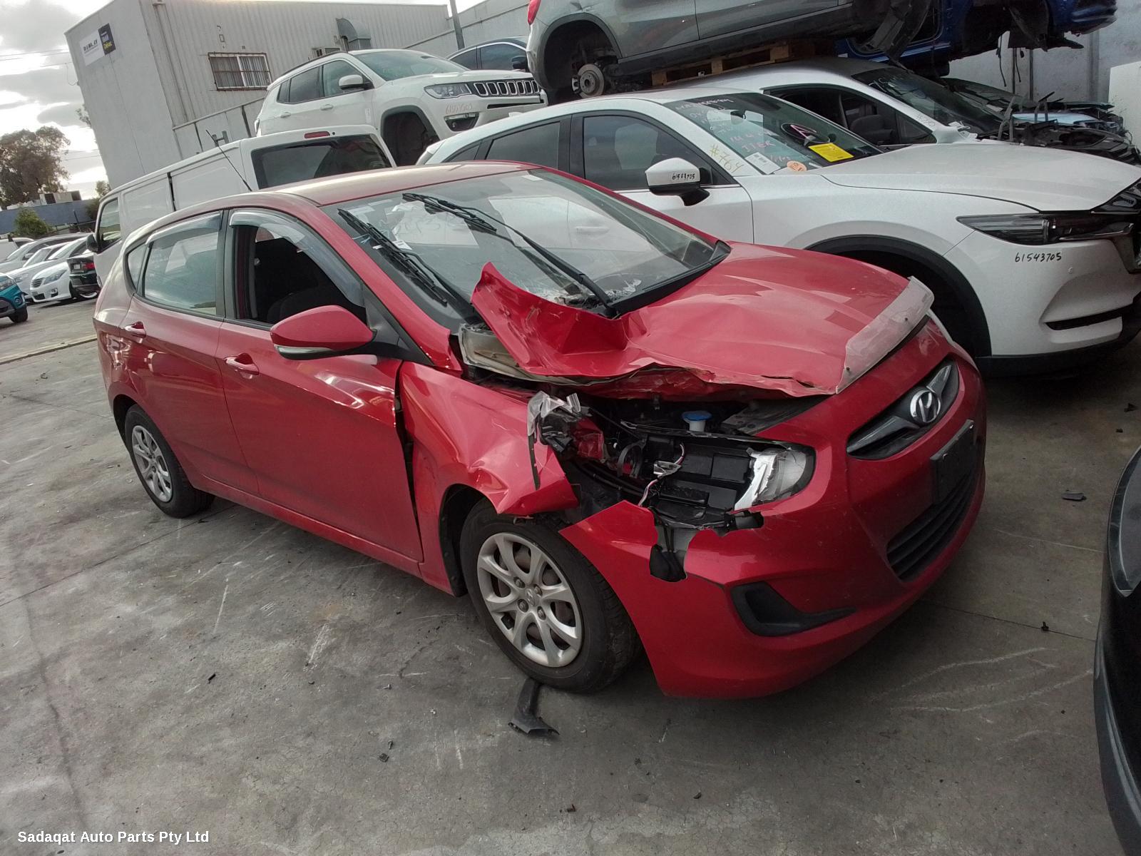 Hyundai Accent Left Guard