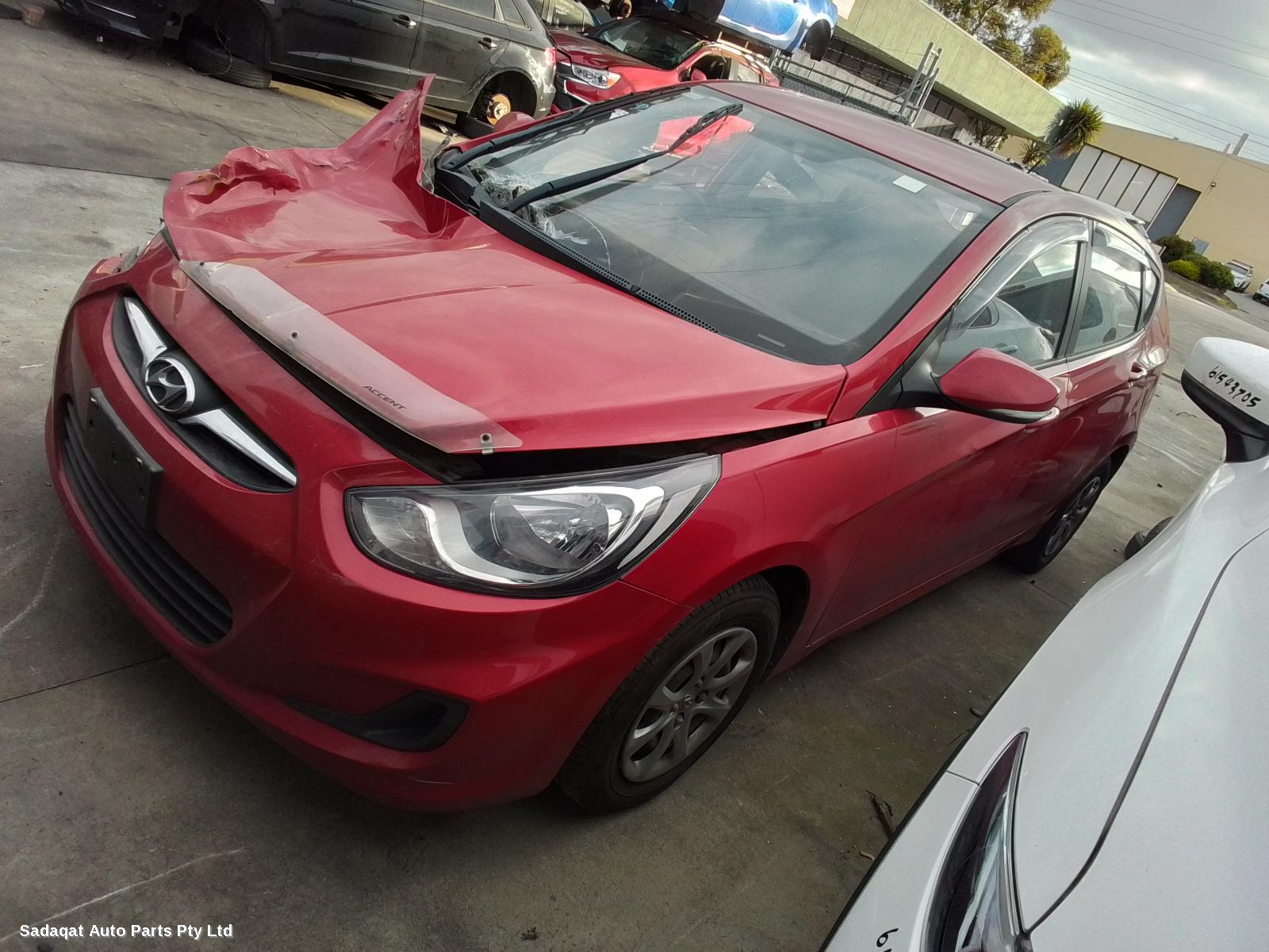 Hyundai Accent Left Guard
