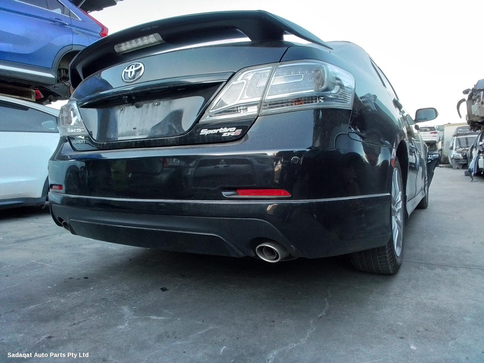 Toyota Aurion Right Guard Liner