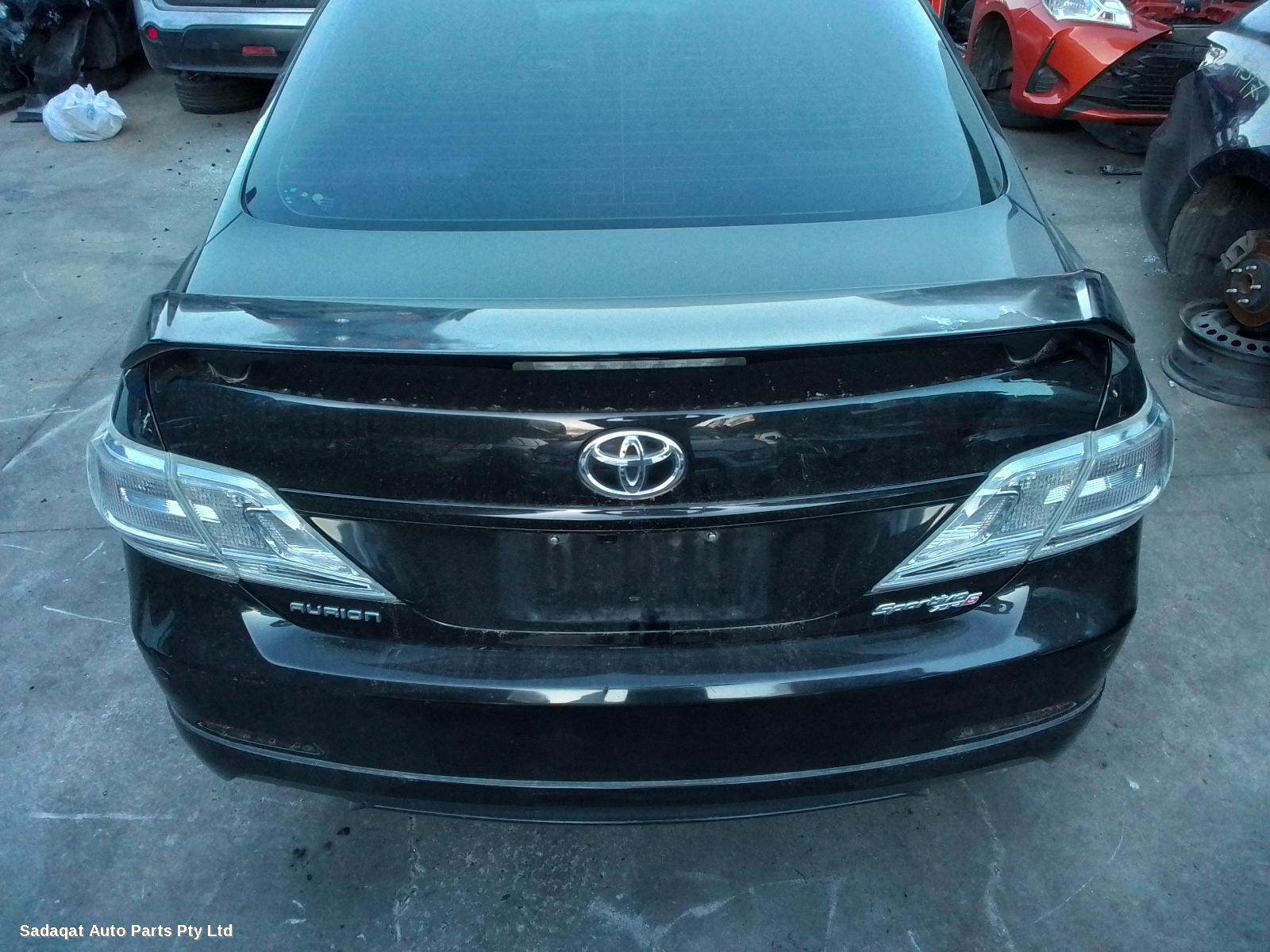 Toyota Aurion Right Guard Liner