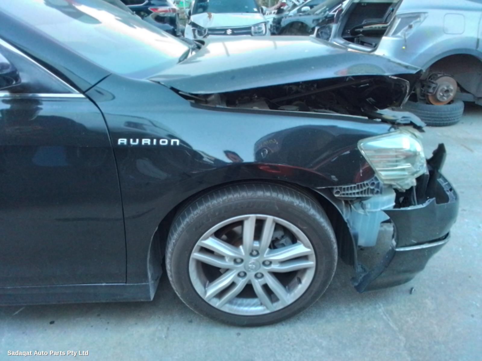Toyota Aurion Right Guard Liner