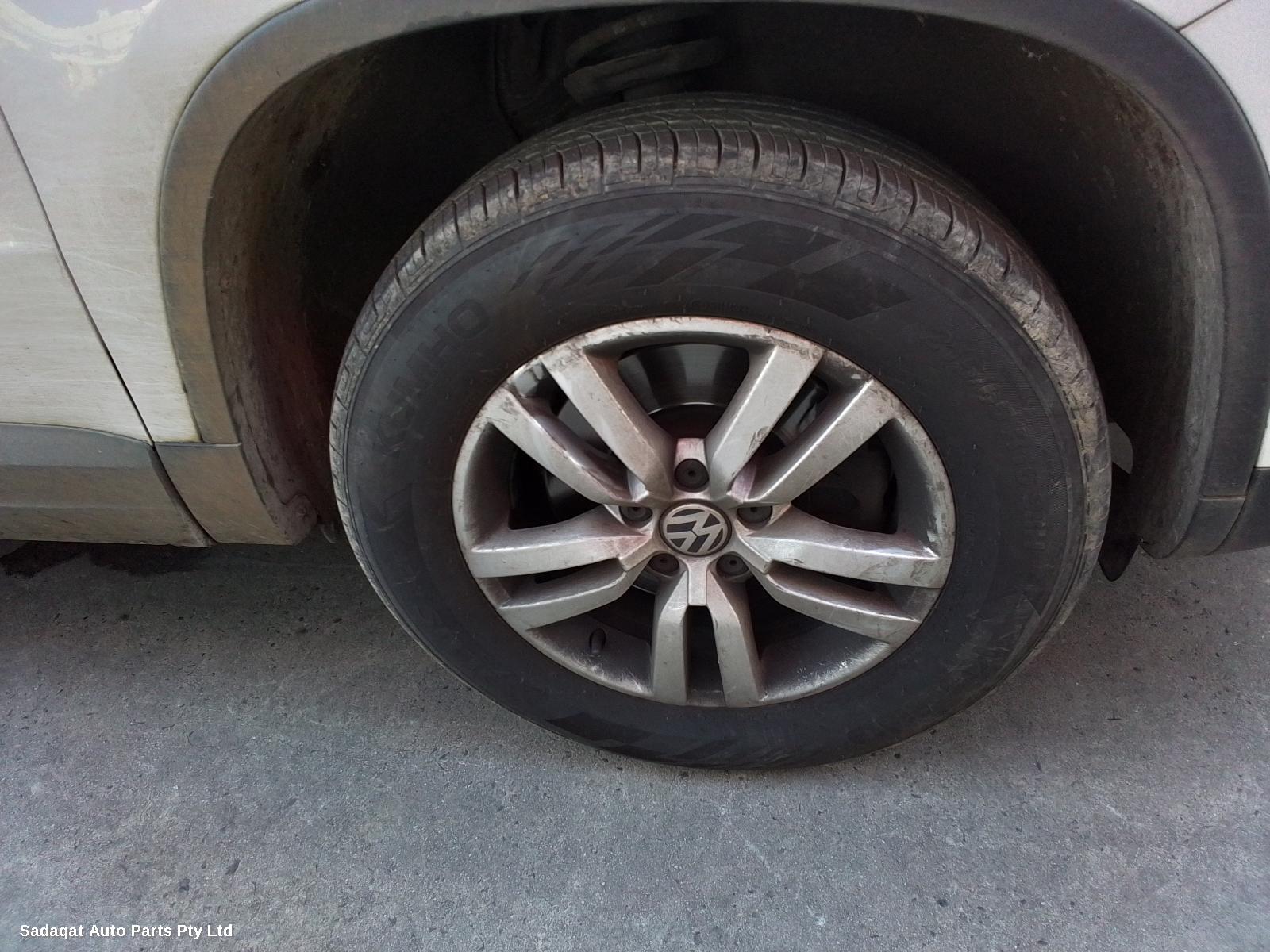 Volkswagen Tiguan Rear Axle Beam (fwd)