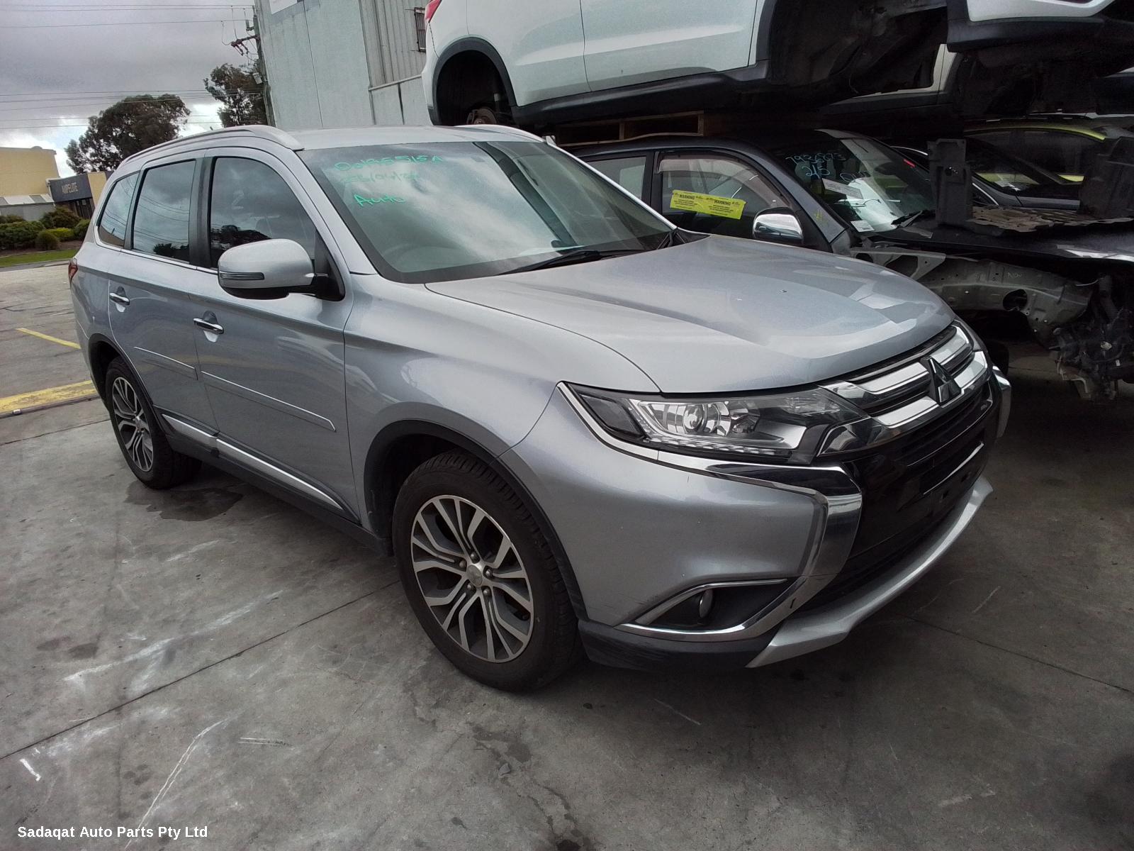 Mitsubishi Outlander Overflow Bottle