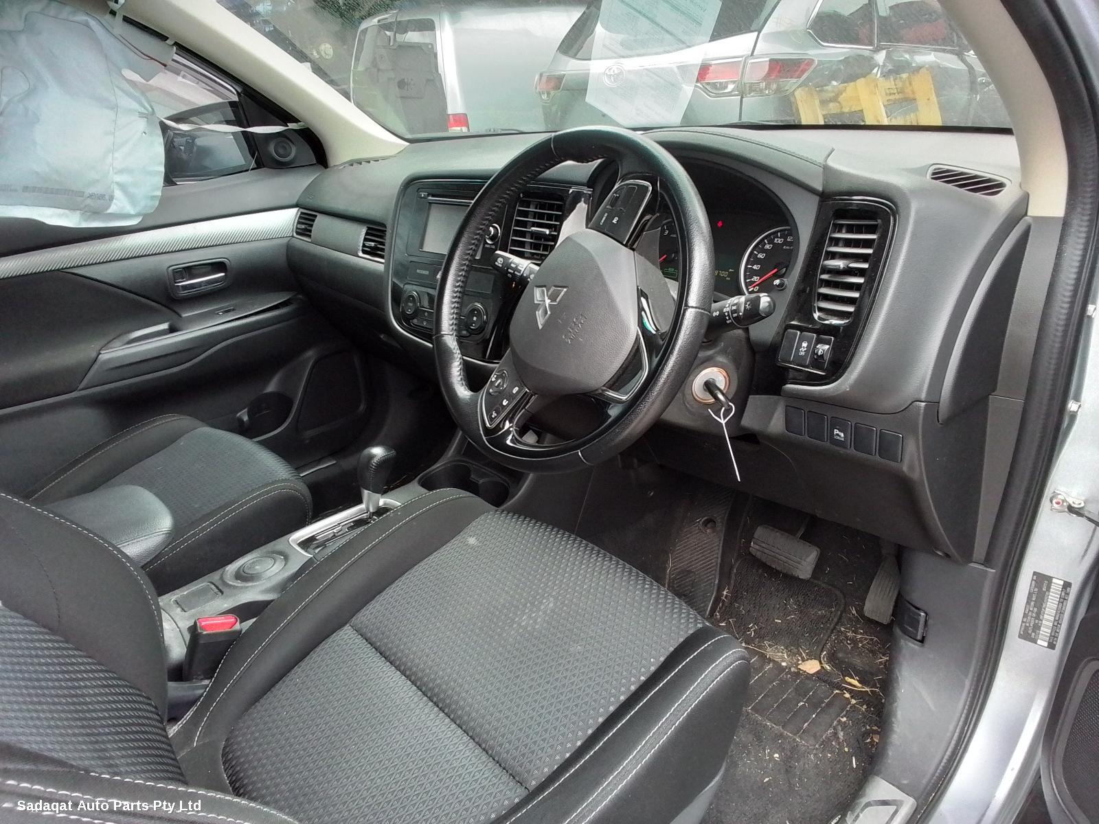 Mitsubishi Outlander Overflow Bottle