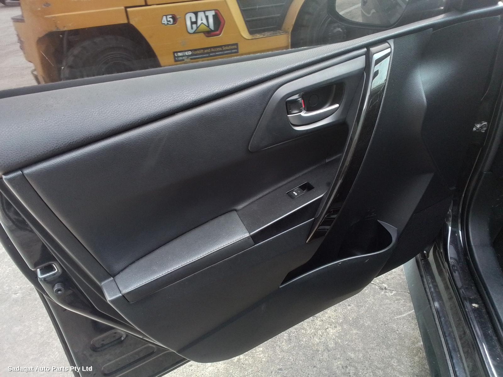 Toyota Corolla Right Guard