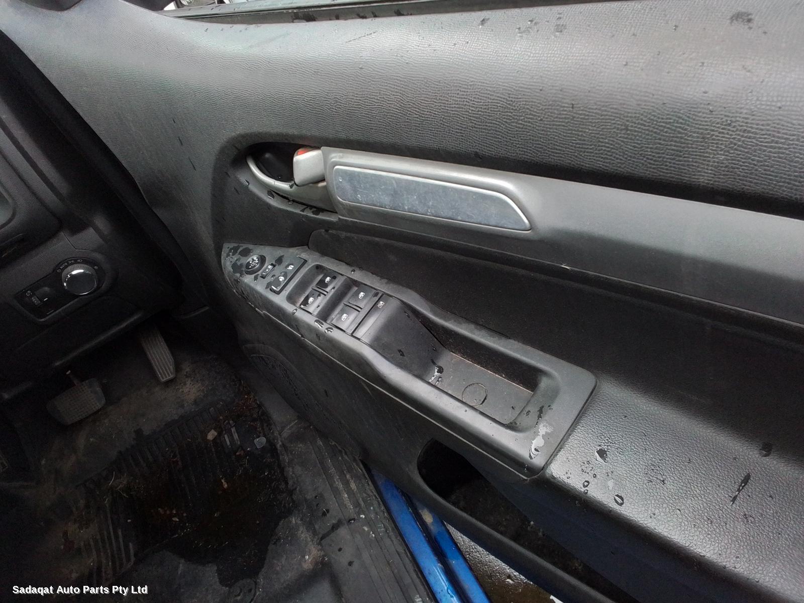 Holden Colorado Right Door Mirror