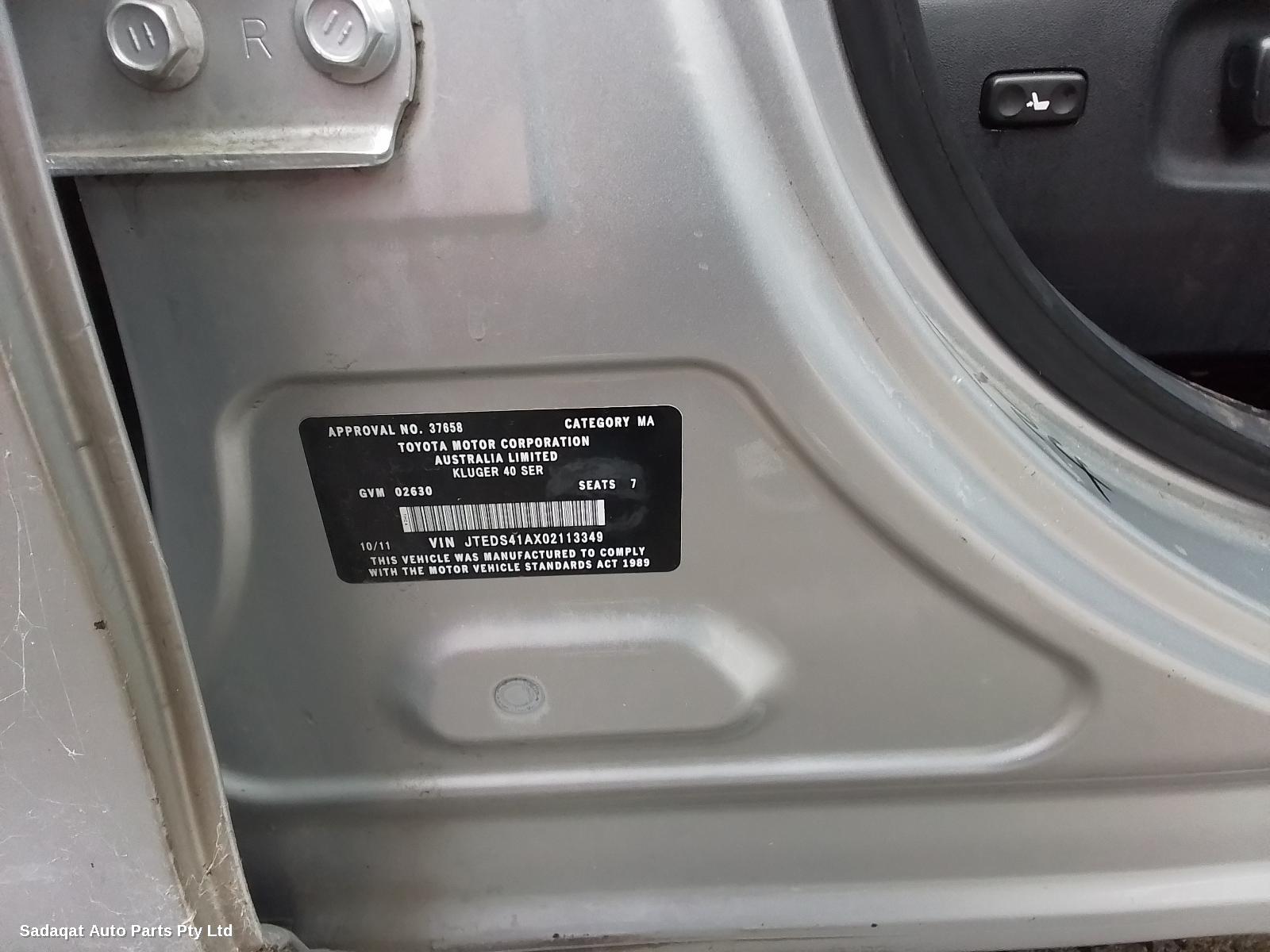 Toyota Kluger Right Headlamp