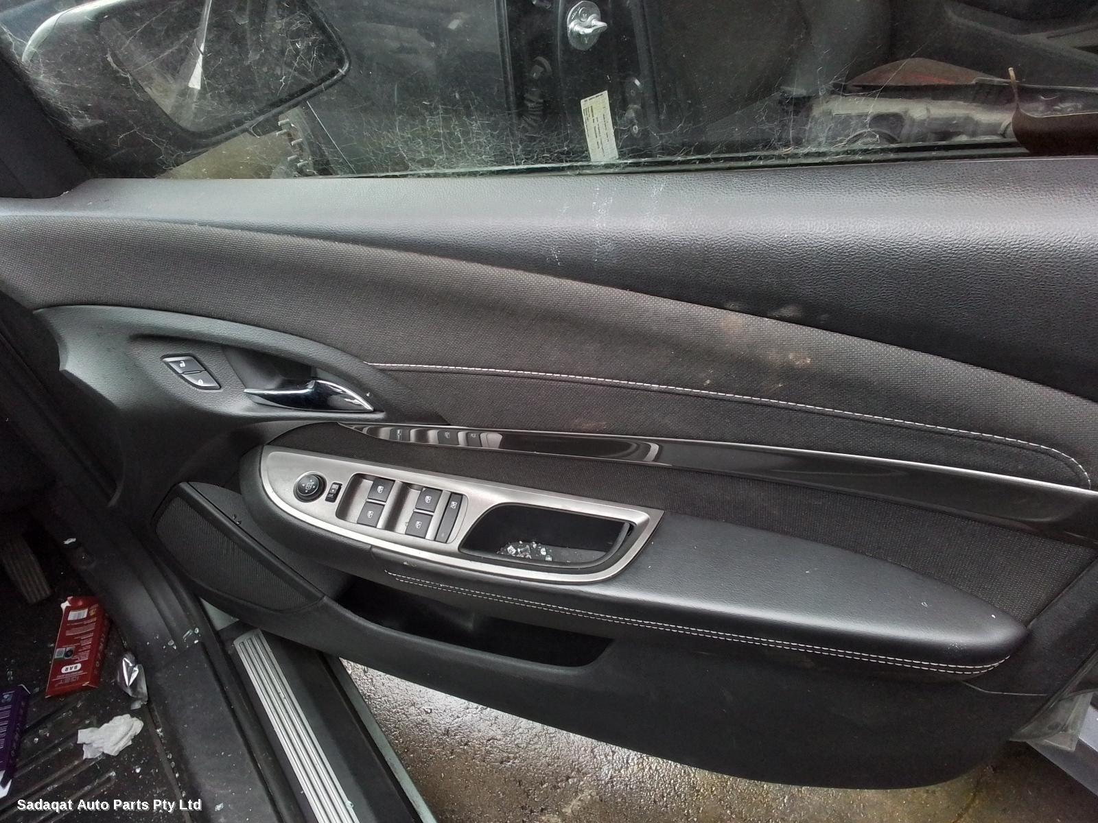 Holden Commodore Right Door Mirror