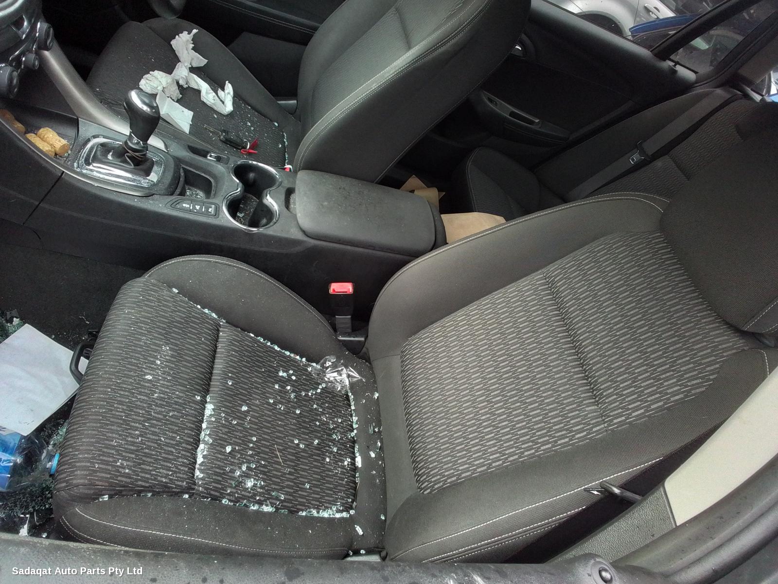 Holden Commodore Right Door Mirror