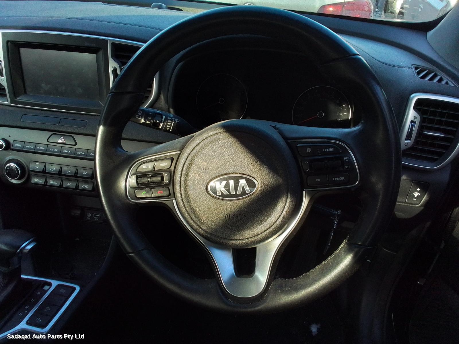 Kia Sportage Right Headlamp