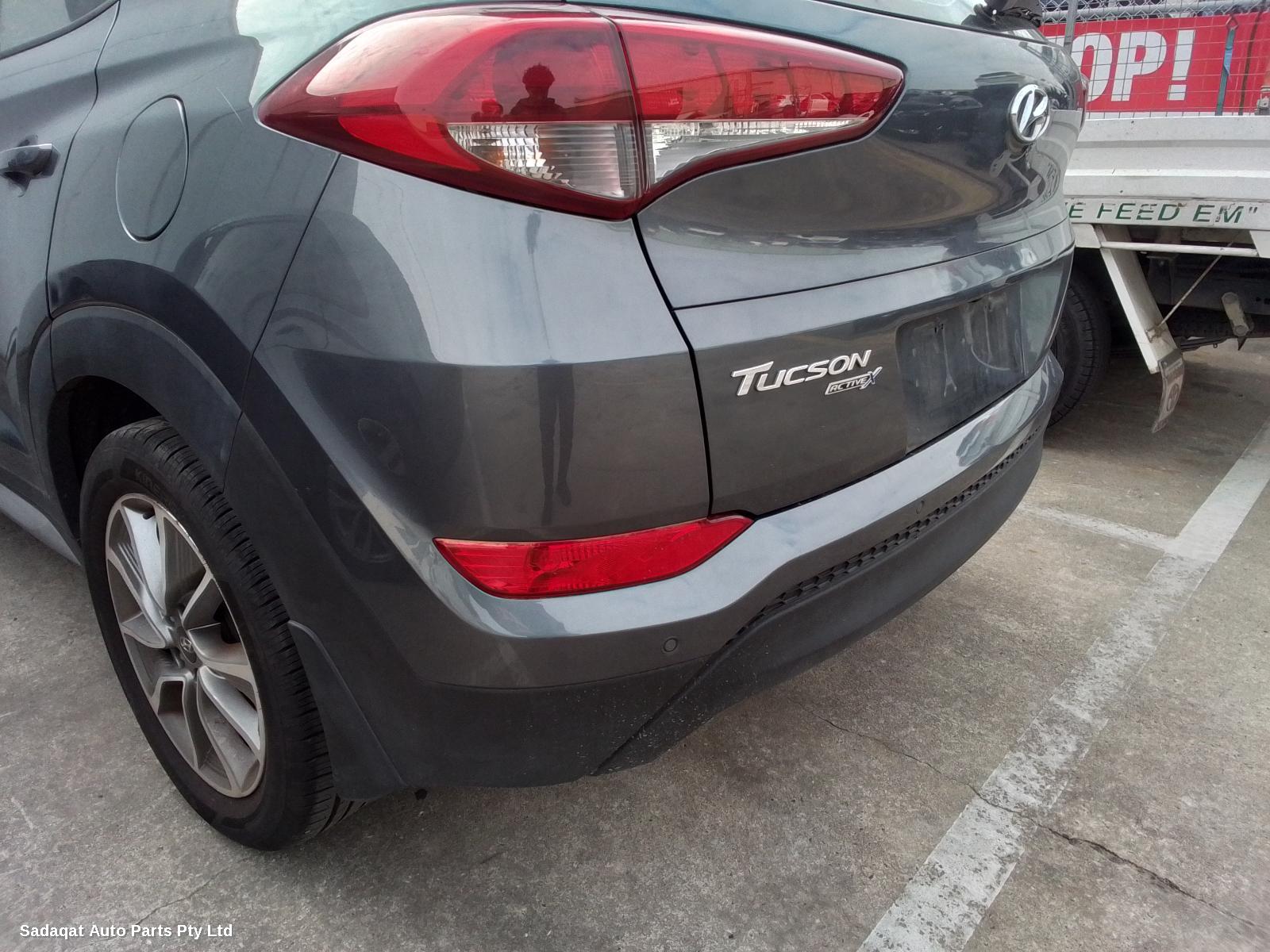 Hyundai Tucson Left Rear Hub Assembly