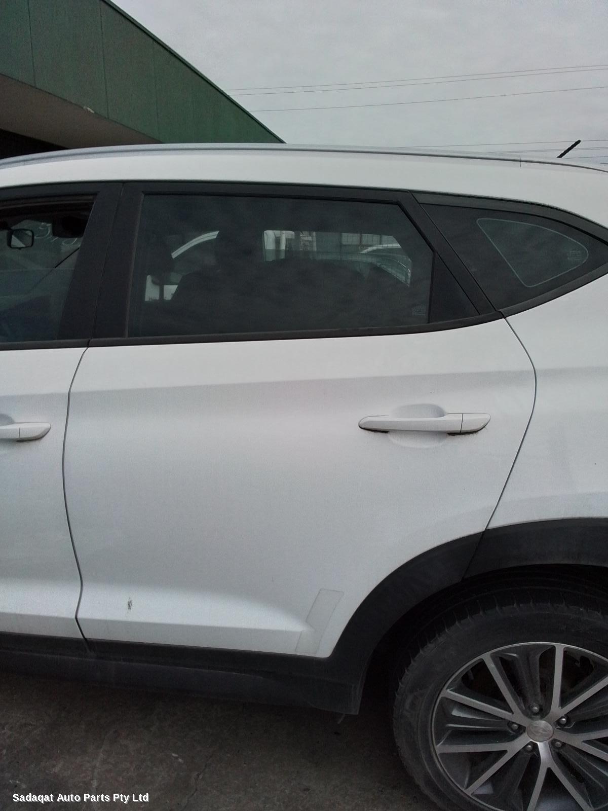 Hyundai Tucson Washer Bottle