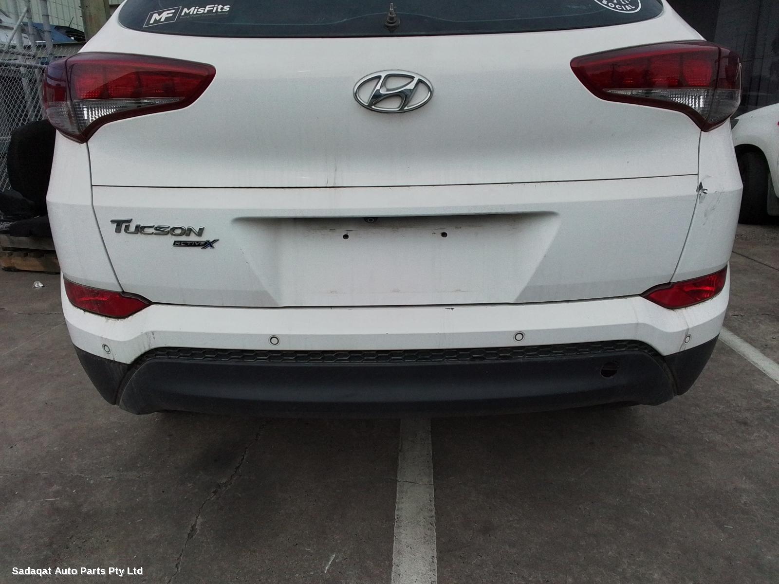 Hyundai Tucson Washer Bottle