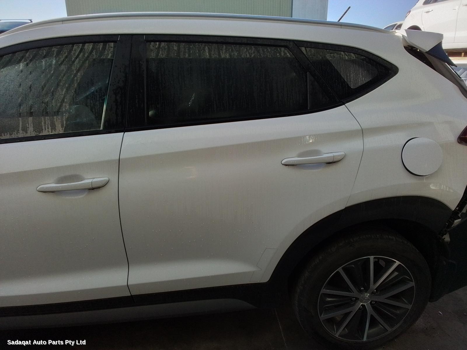 Hyundai Tucson Left Door Mirror