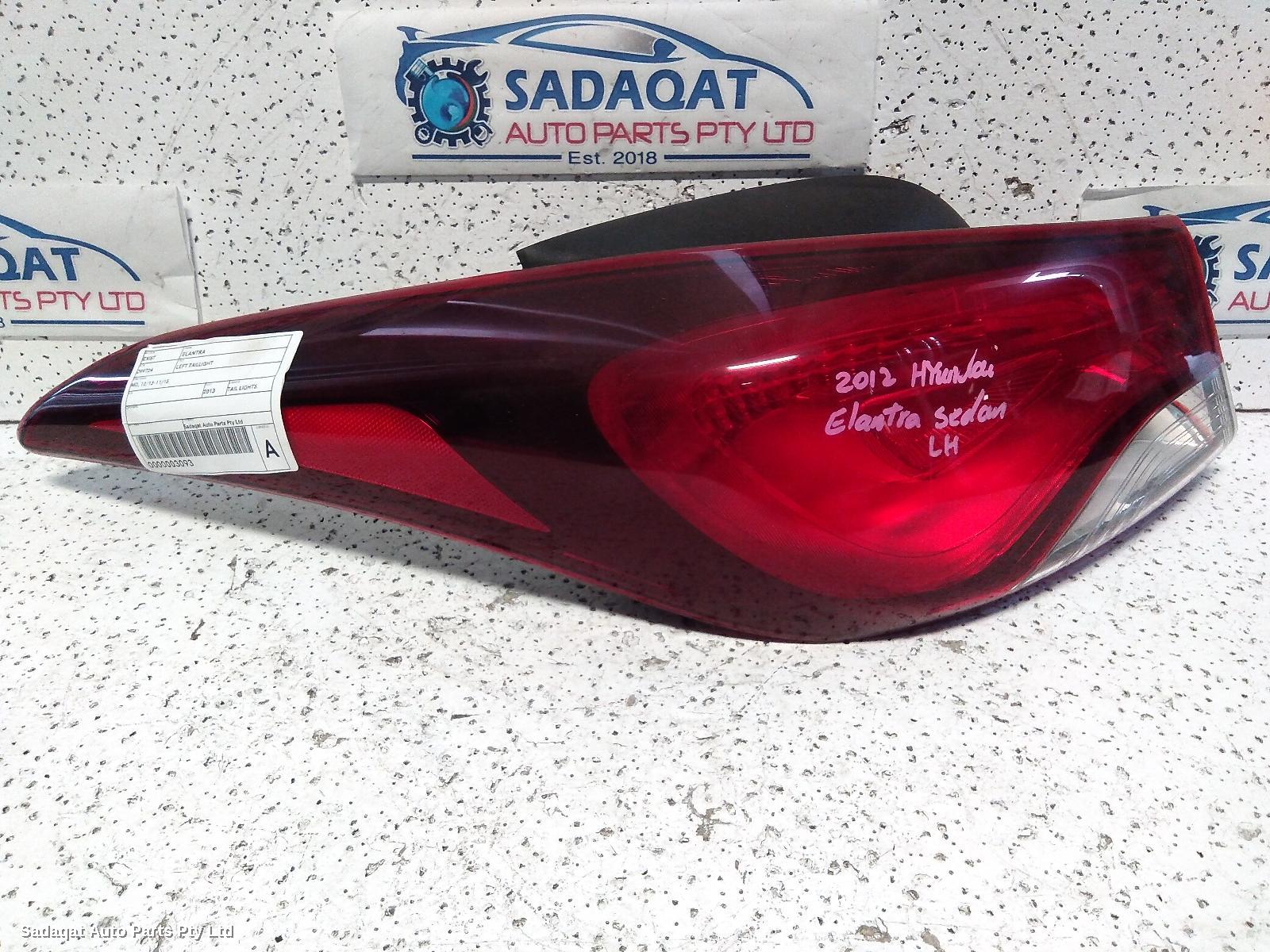 Hyundai Elantra Left Taillight