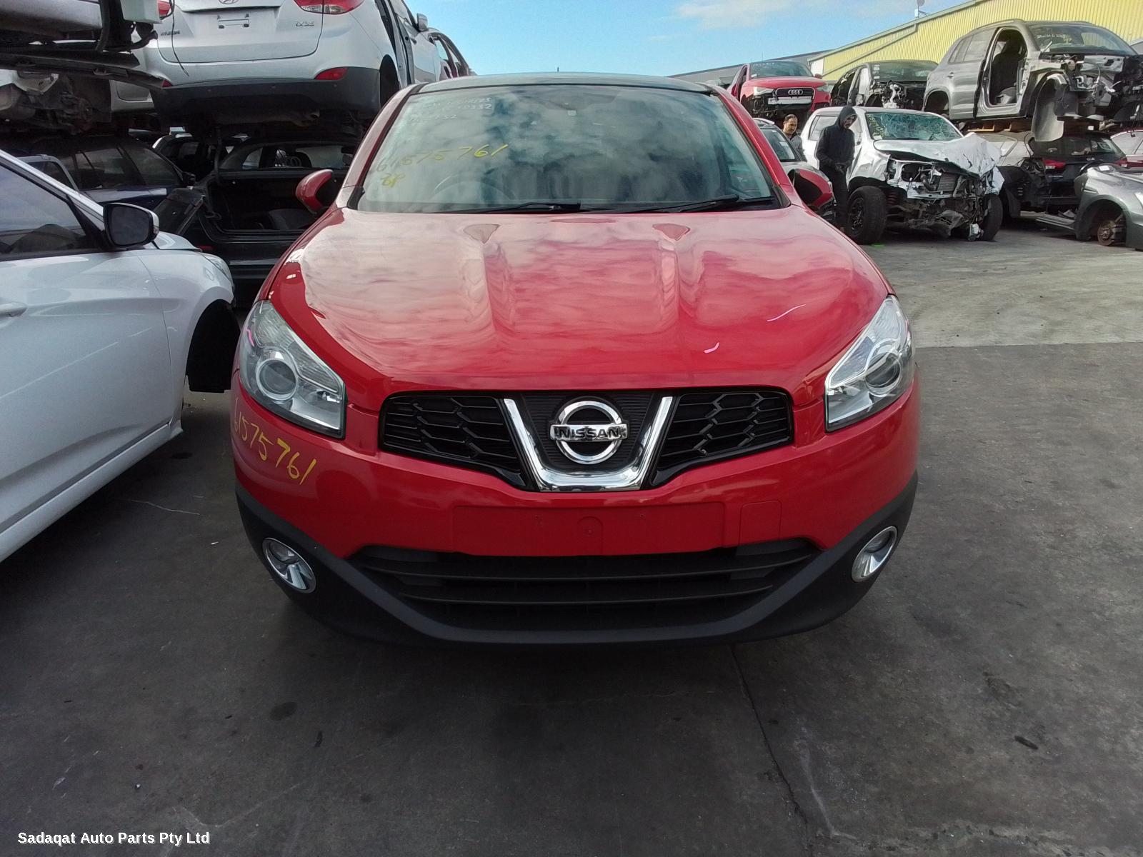 Nissan Dualis Hatch Strut