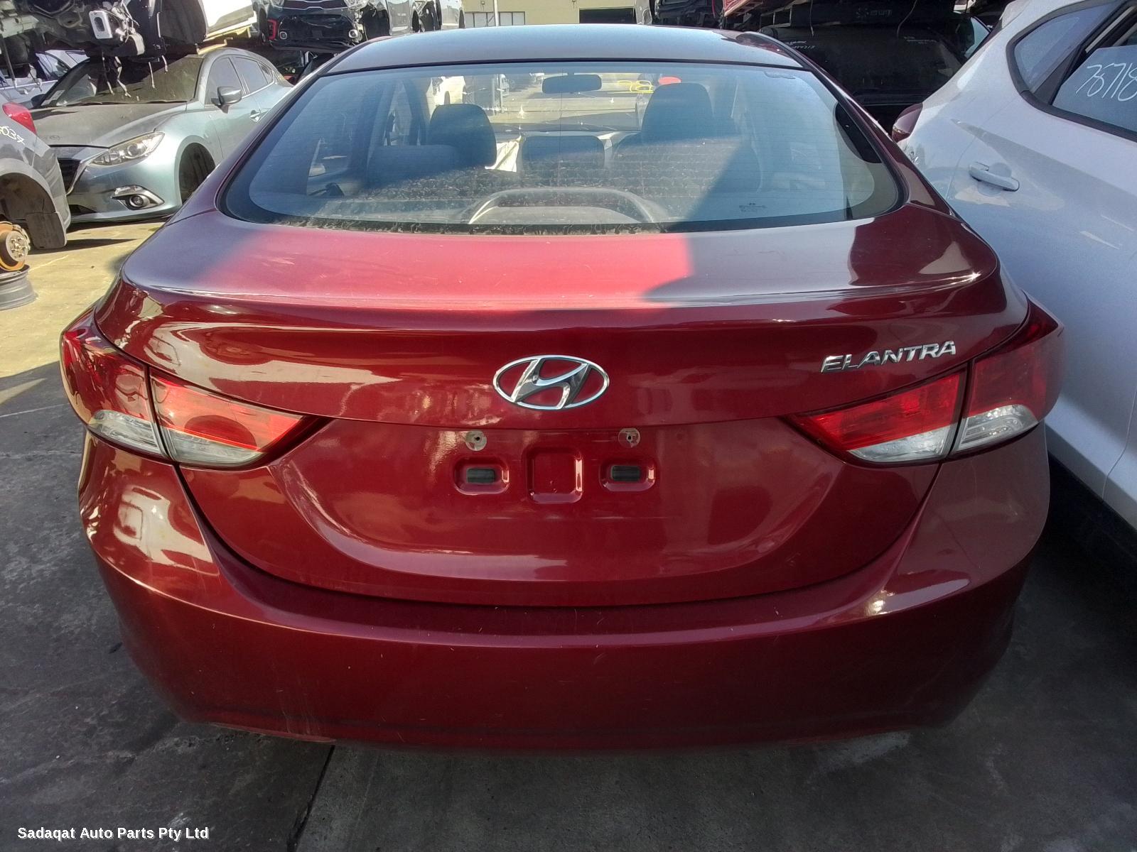 Hyundai Elantra Bootlid/tailgate