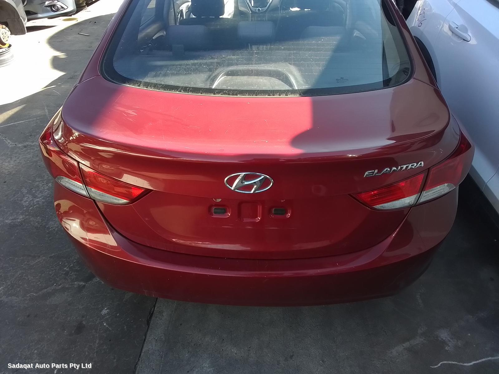Hyundai Elantra Bootlid/tailgate