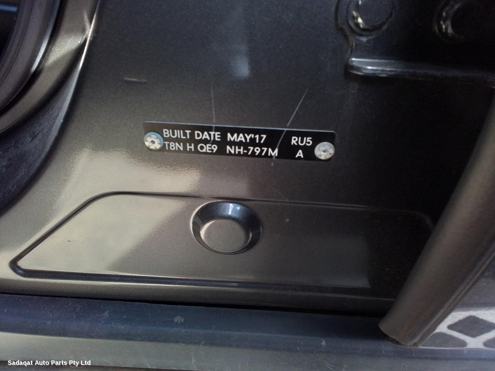 Honda Hrv Right Front Door