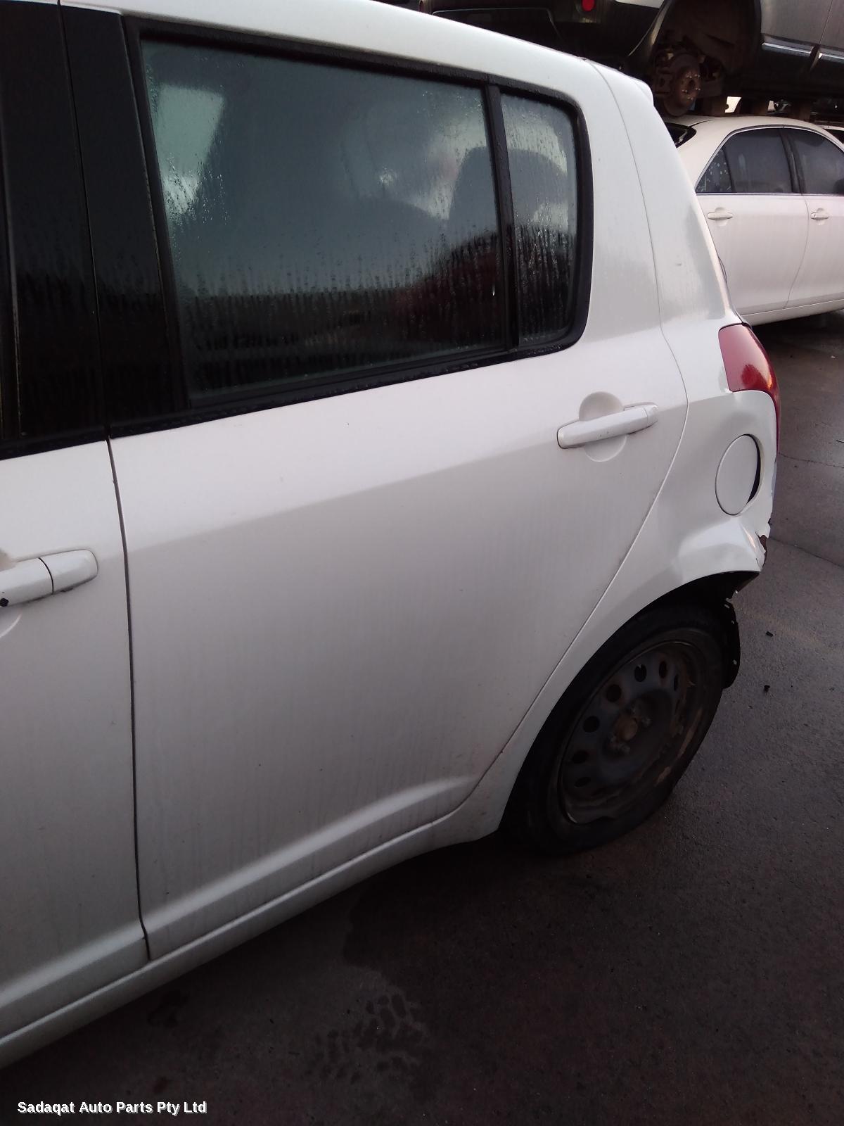 Suzuki Swift Left Headlamp