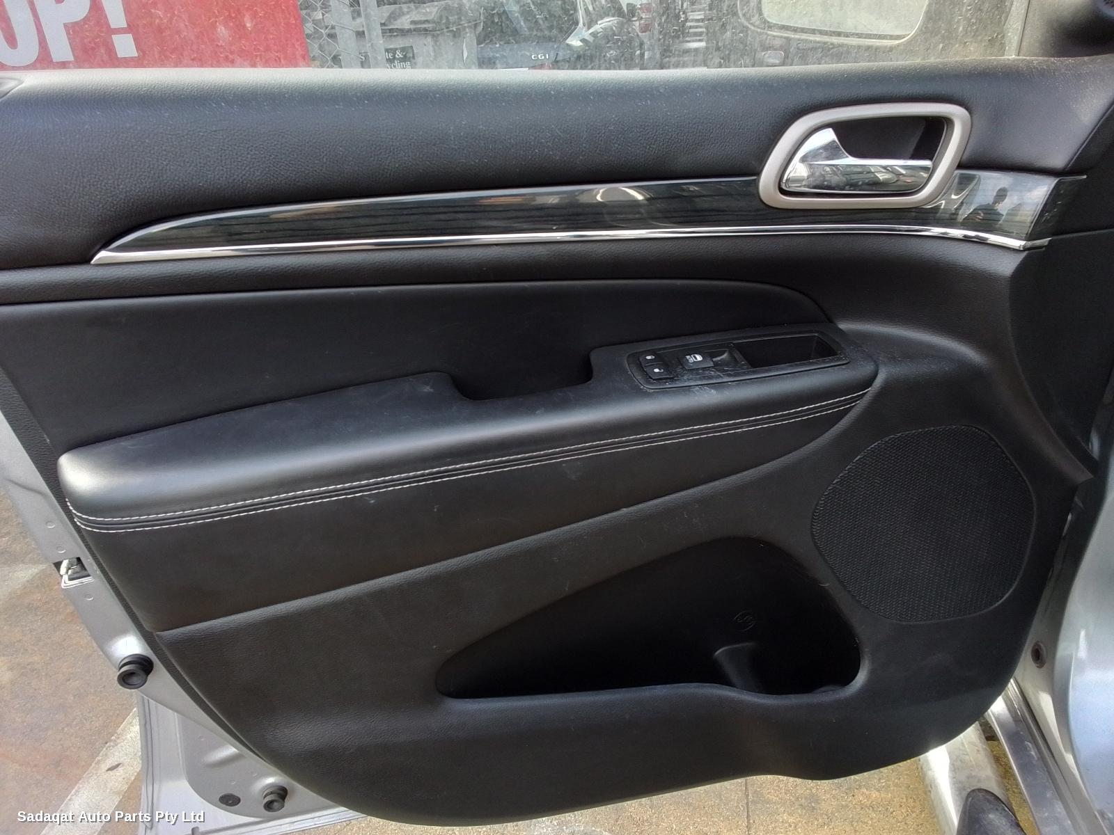 Jeep Grandcherokee Right Front Door