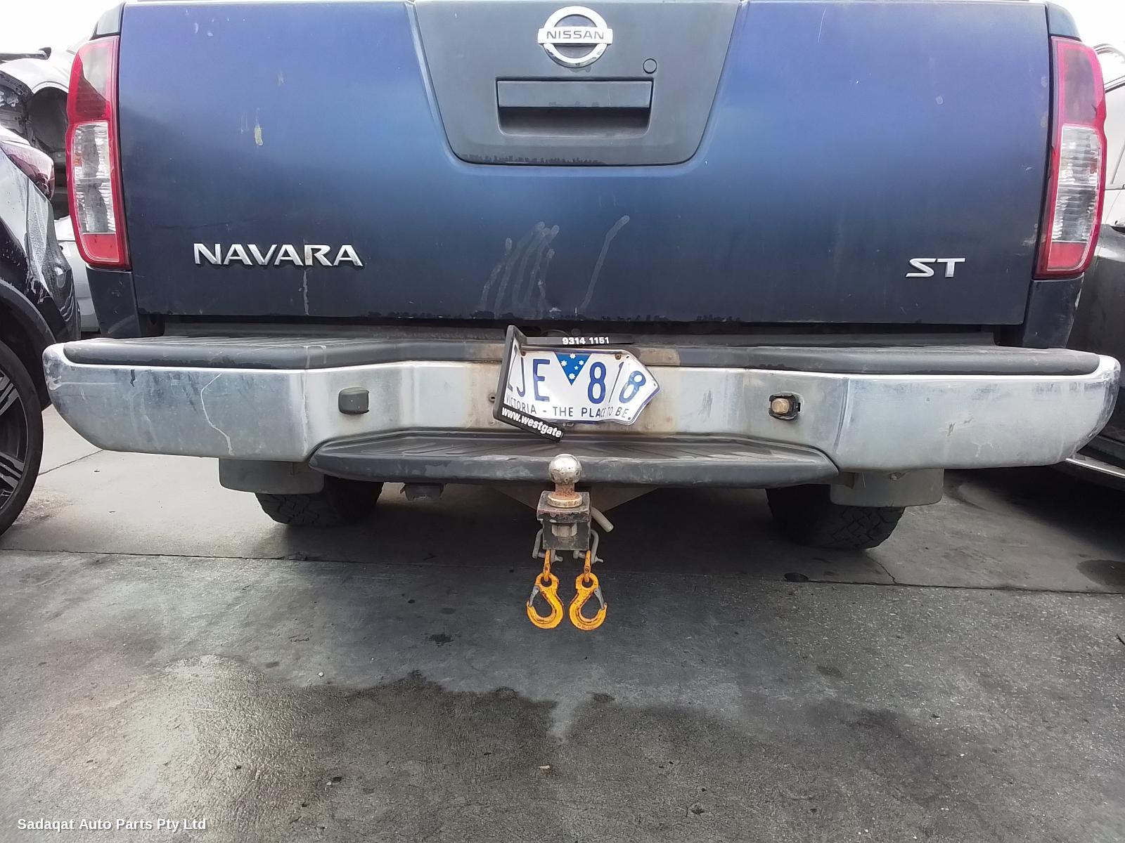 Nissan Navara Right Headlamp