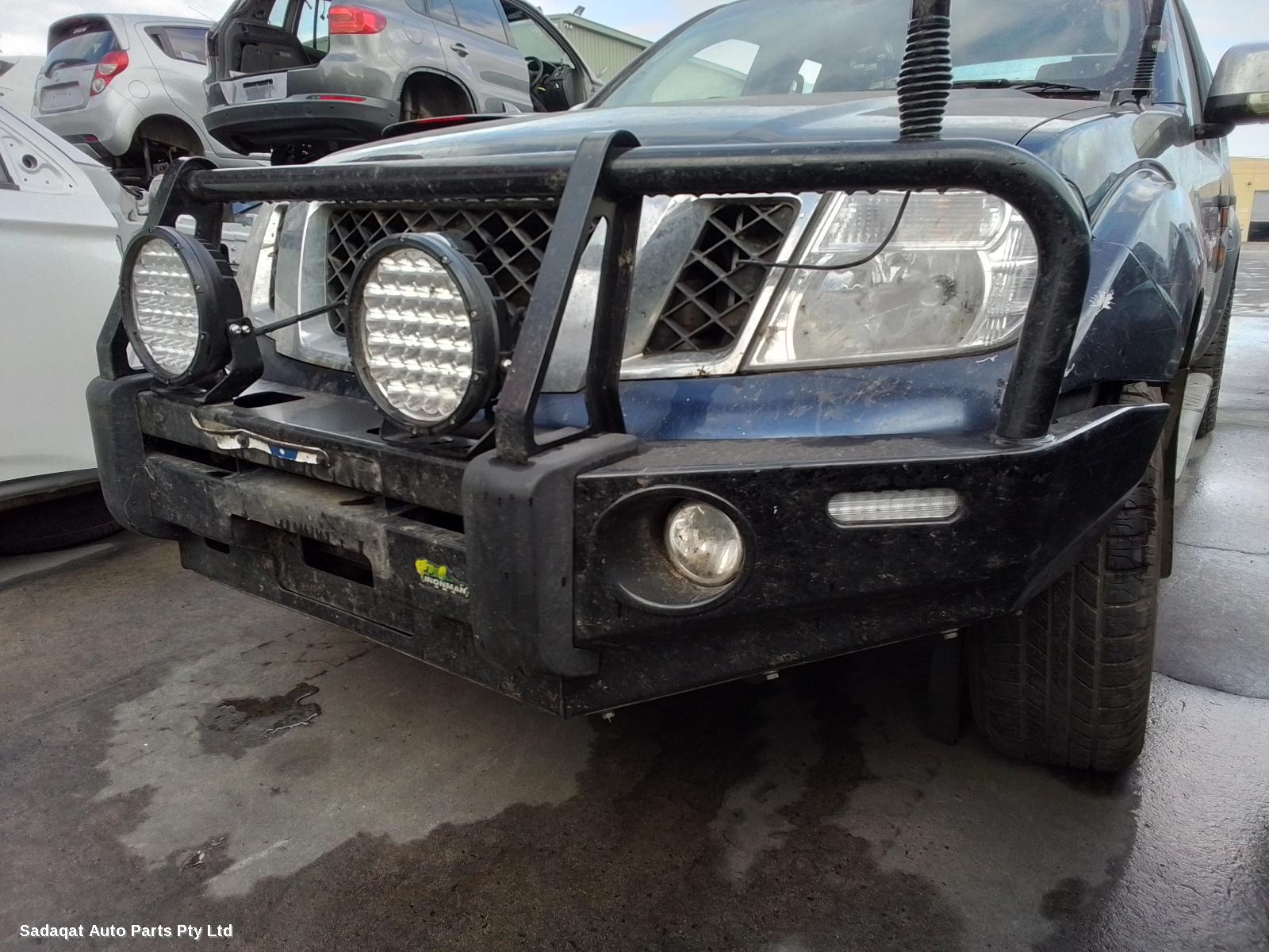Nissan Navara Right Headlamp