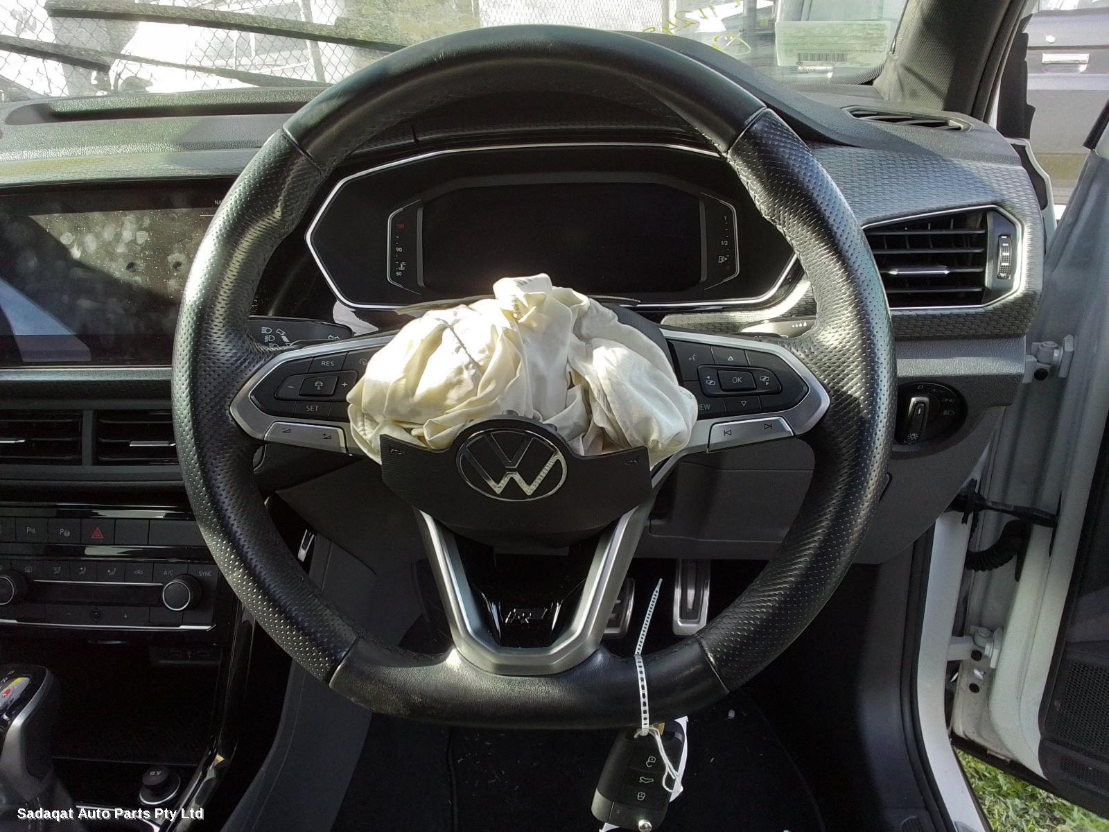 Volkswagen T-cross Hoodlining