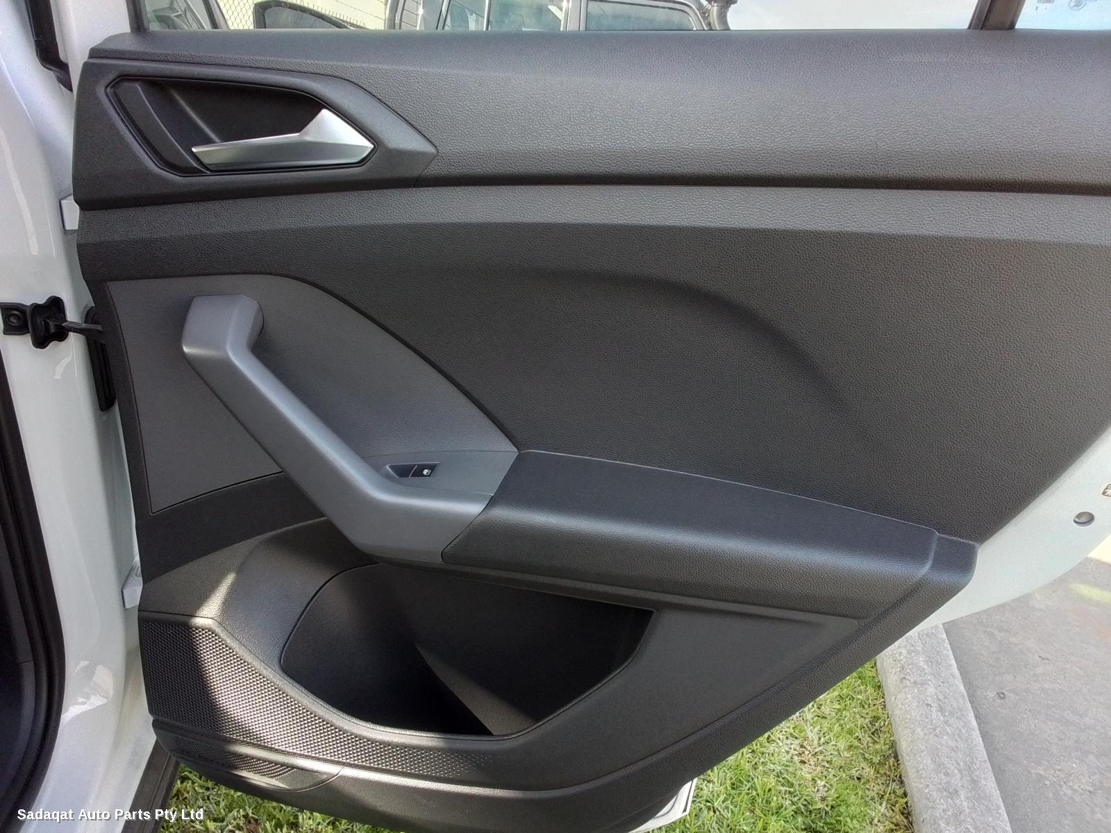 Volkswagen T-cross Hoodlining