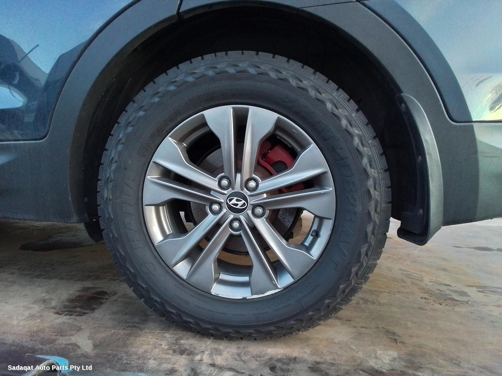 Hyundai Santa Fe Differential Centre