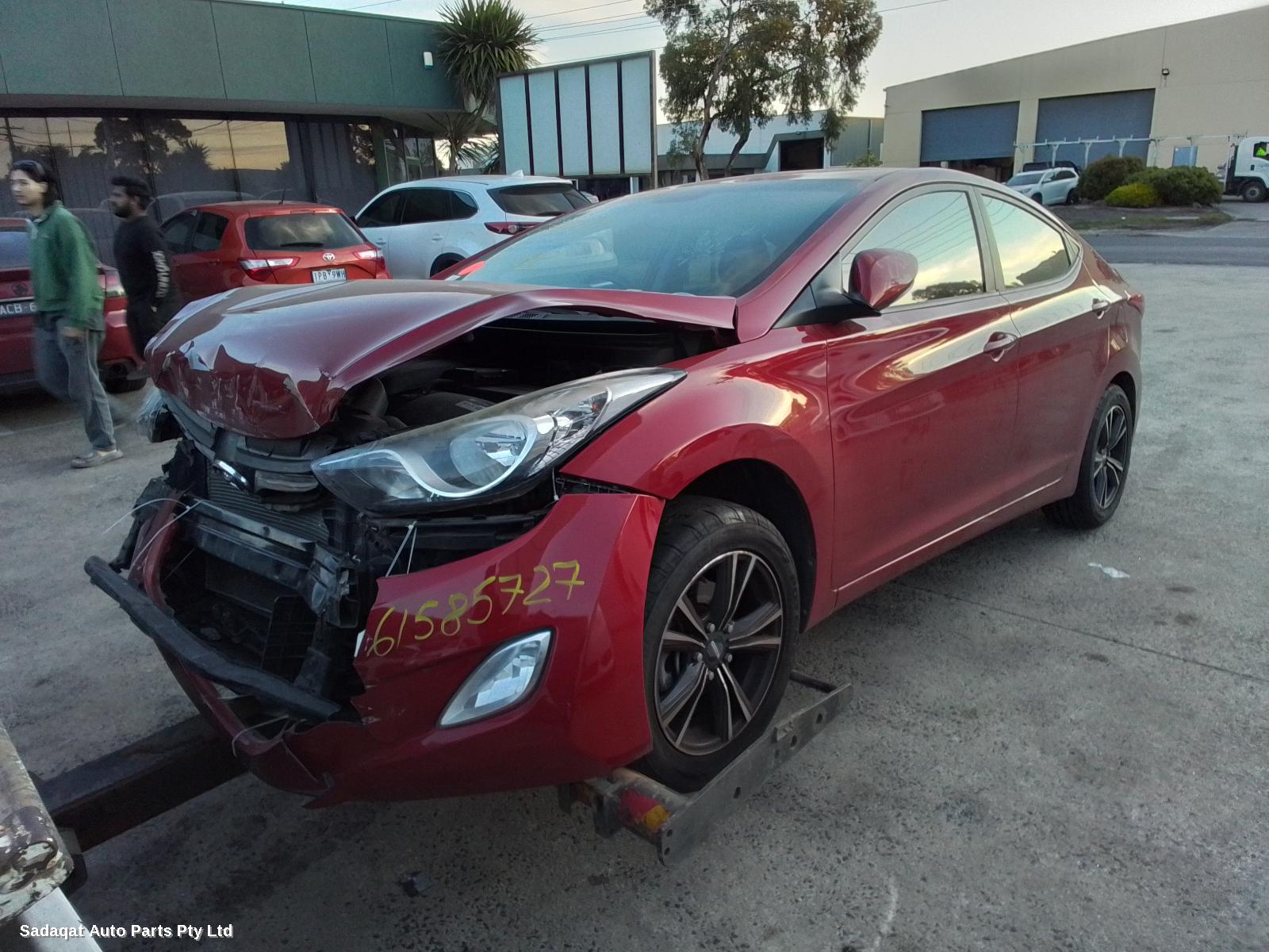 Hyundai Elantra Right Guard