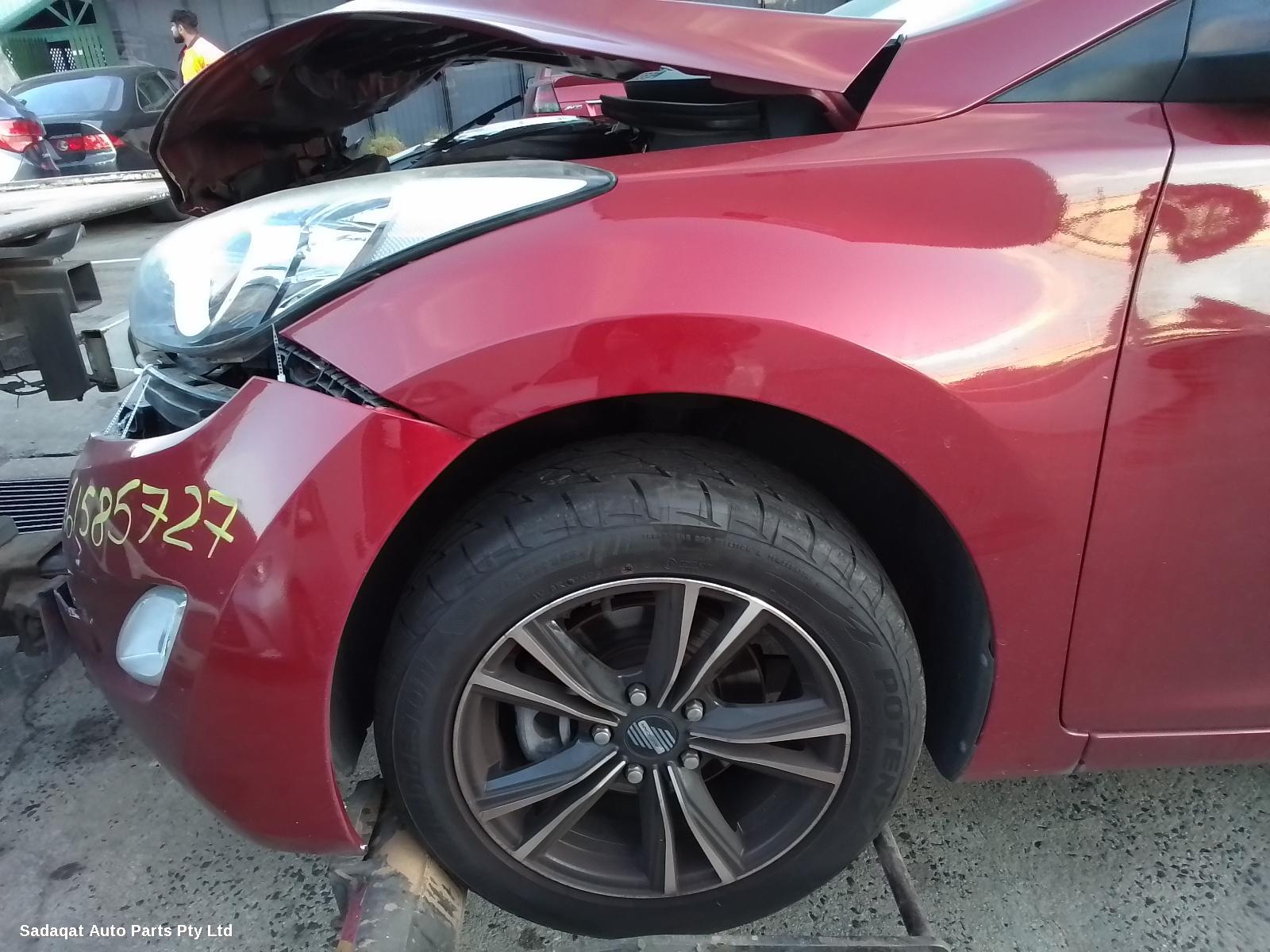 Hyundai Elantra Right Guard