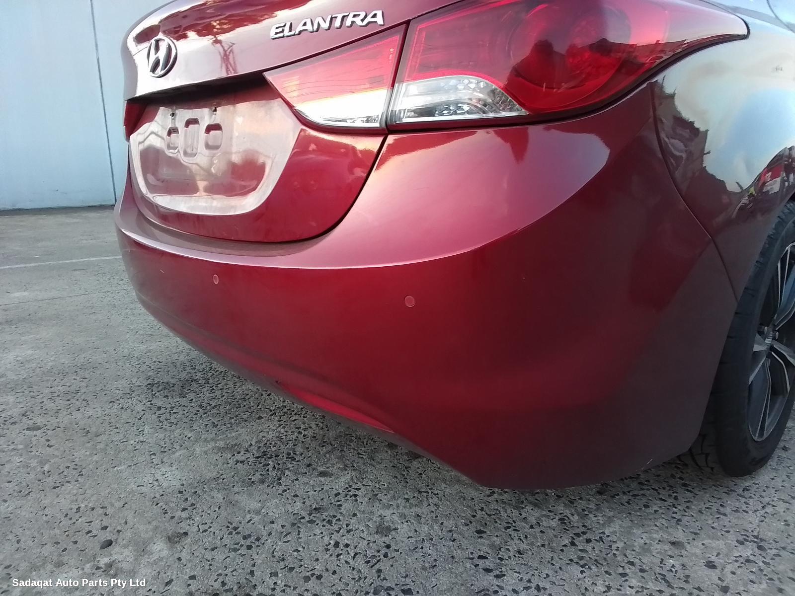 Hyundai Elantra Right Guard
