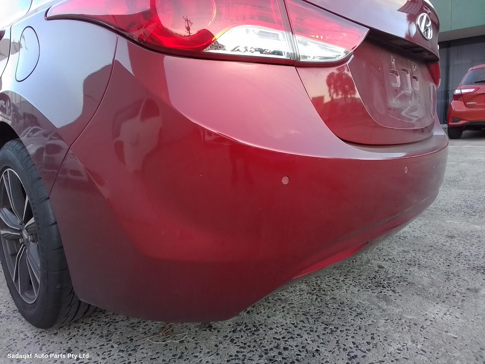 Hyundai Elantra Right Guard