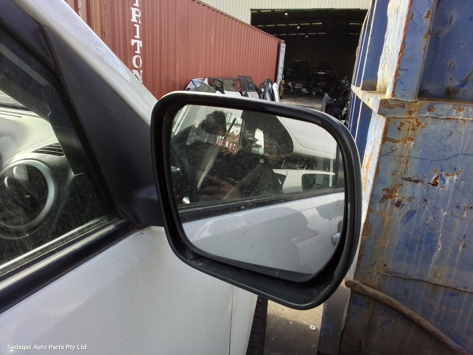 Suzuki Vitara Overflow Bottle